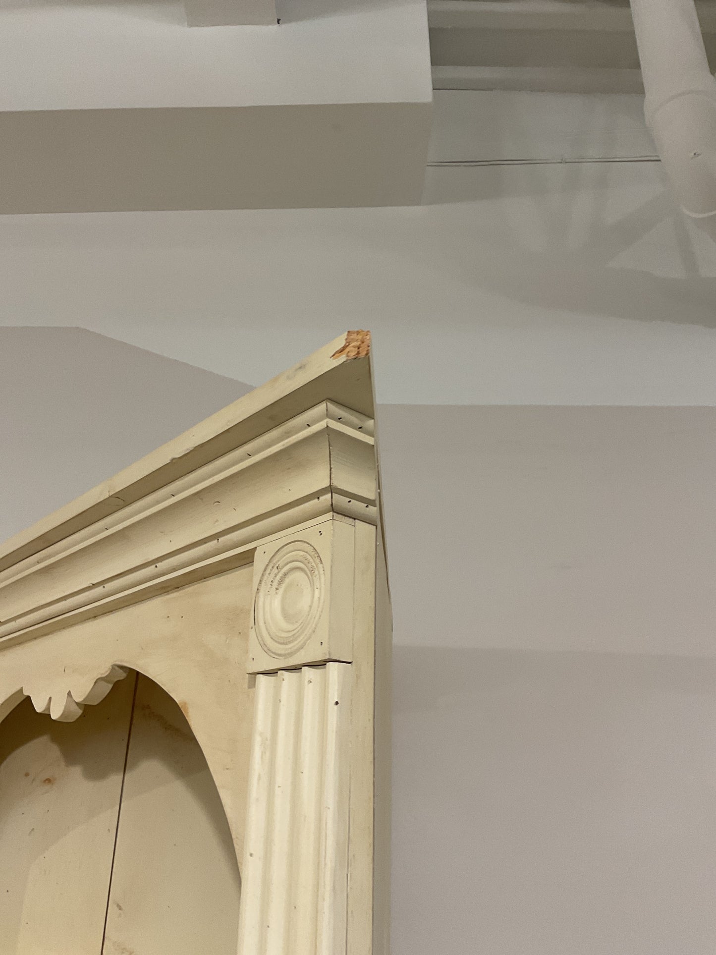 2-Piece Corner Column