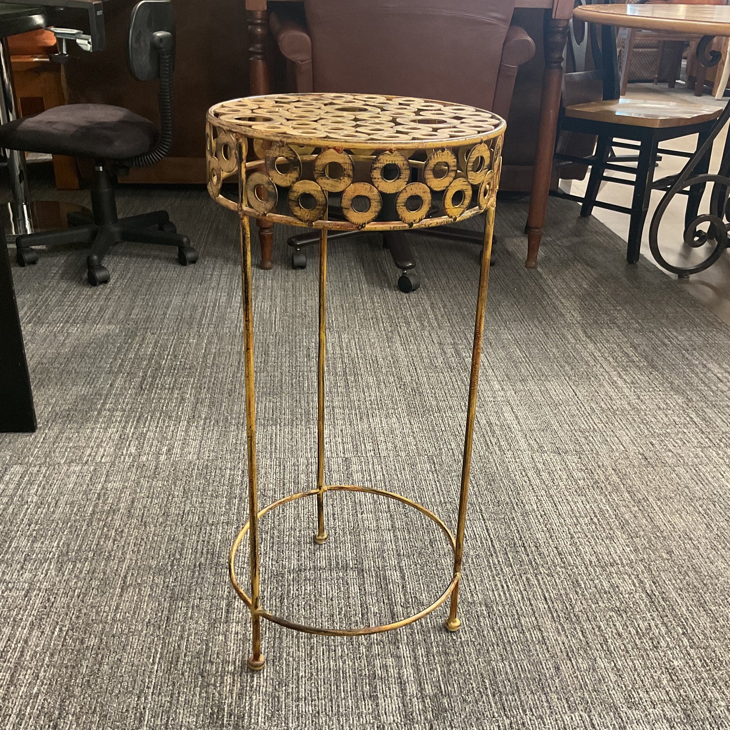 The Hole’ee Side Table