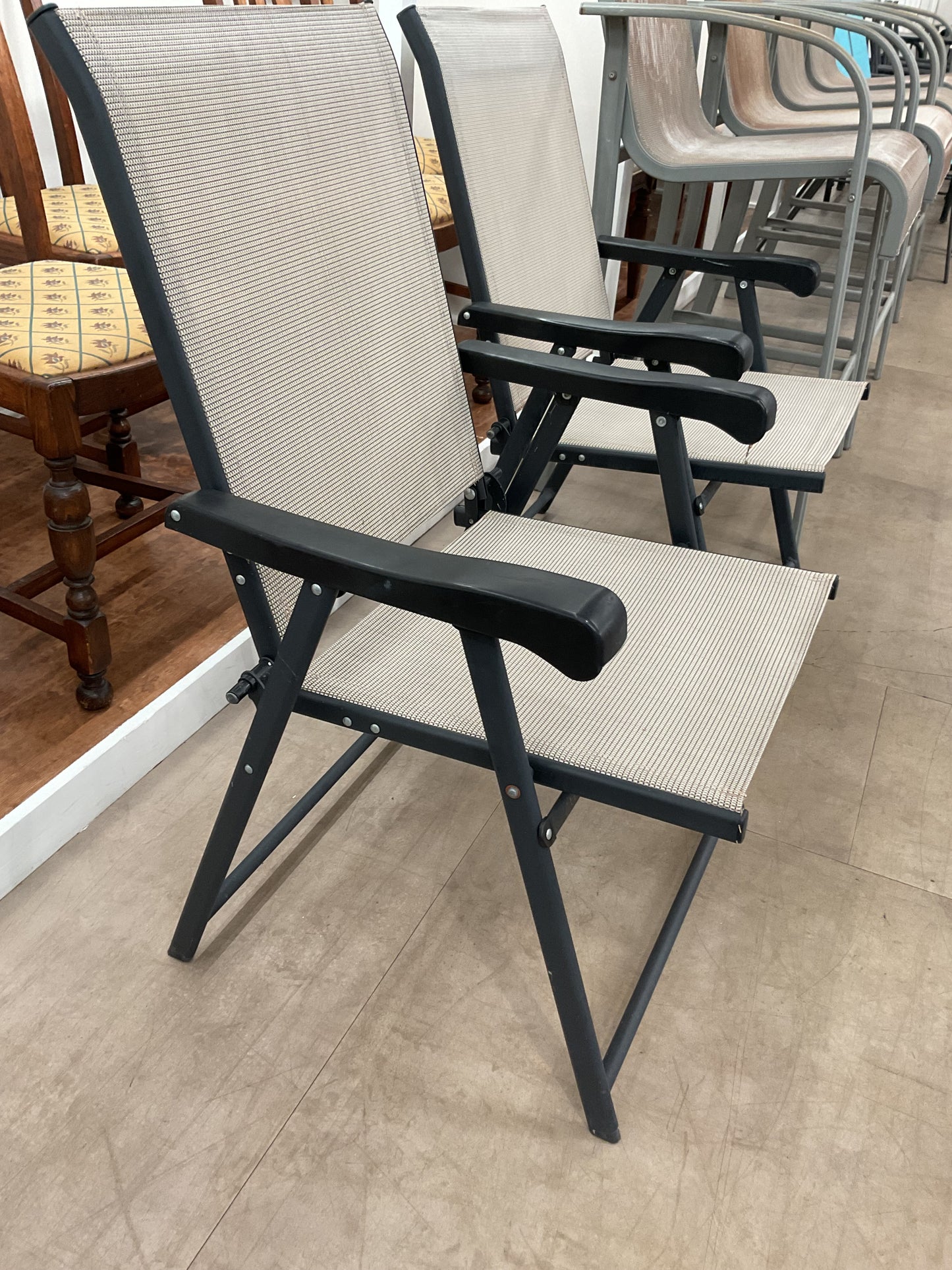 Yaaass Chairs