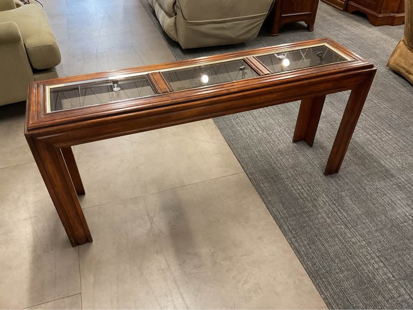 It’s Tradish Console