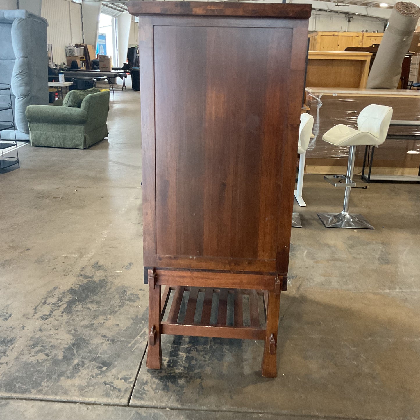 Antique Media Center *WH