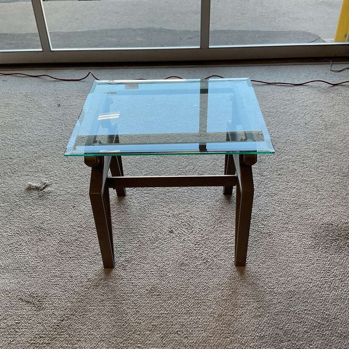 Geometric End Table *WH