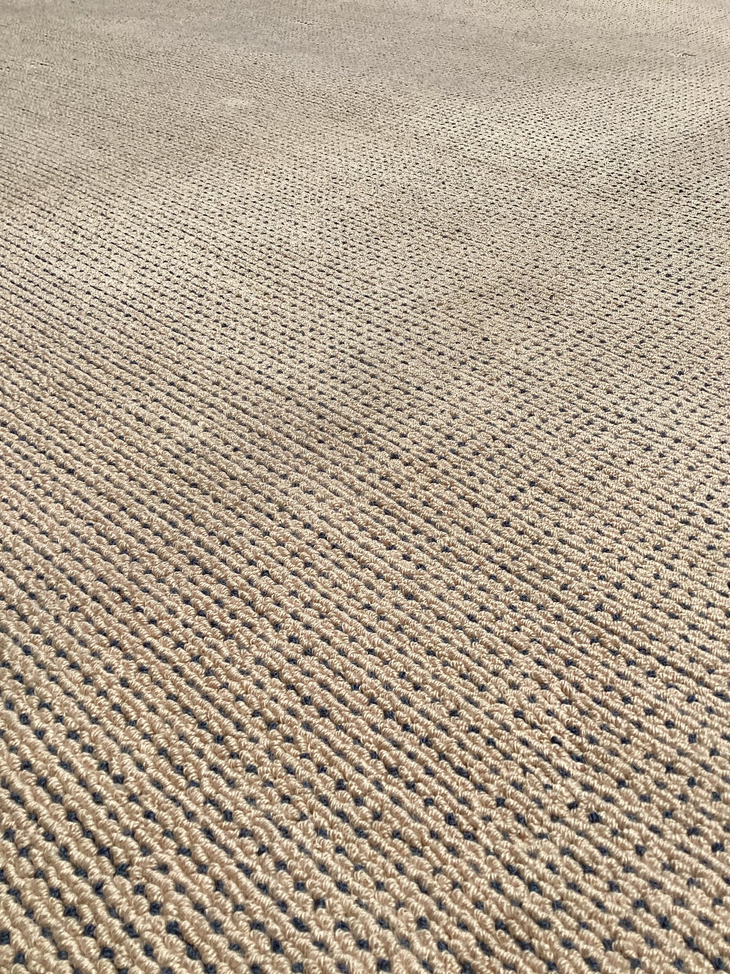 Cream Rug (R003)