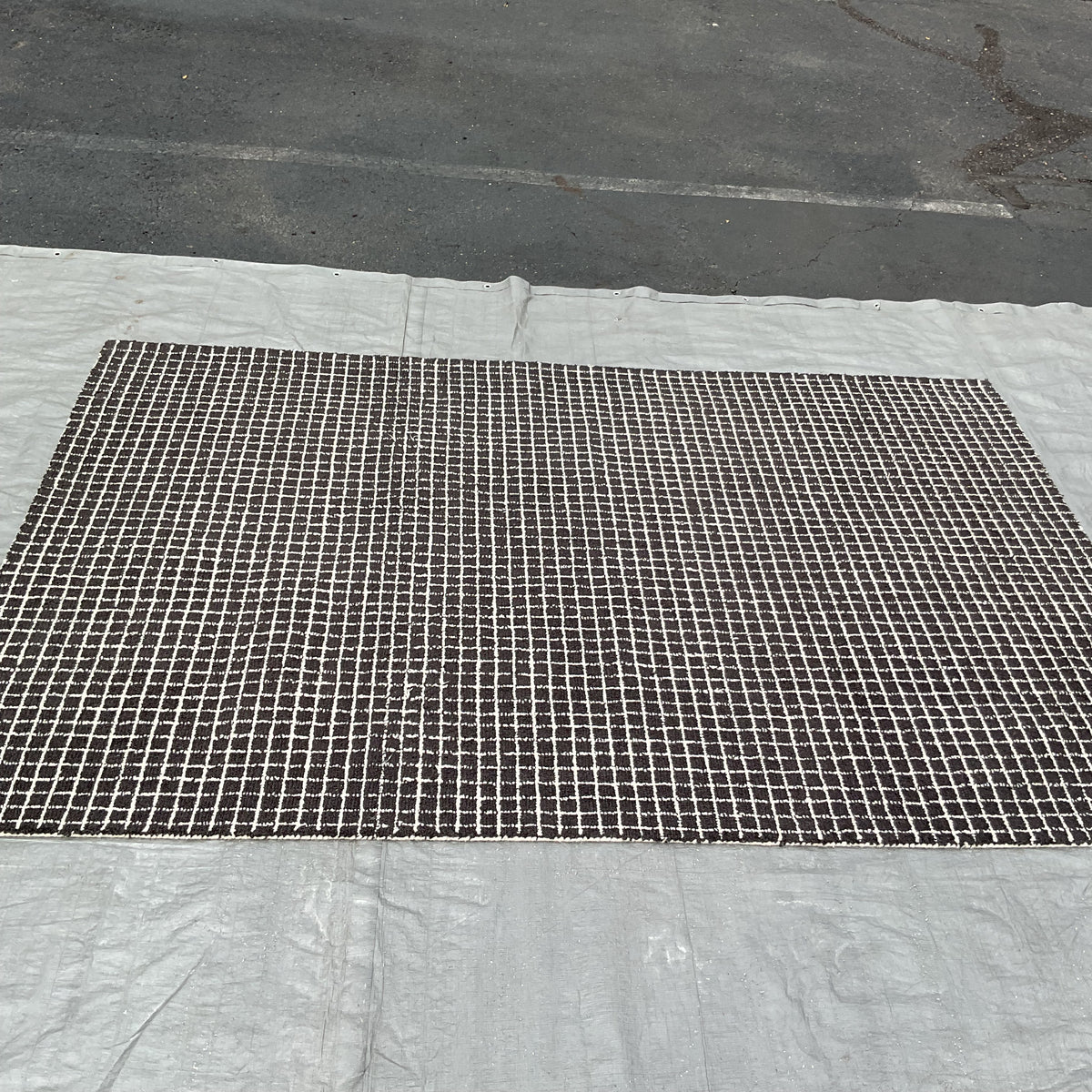 Graphic Grid Rug (R095)
