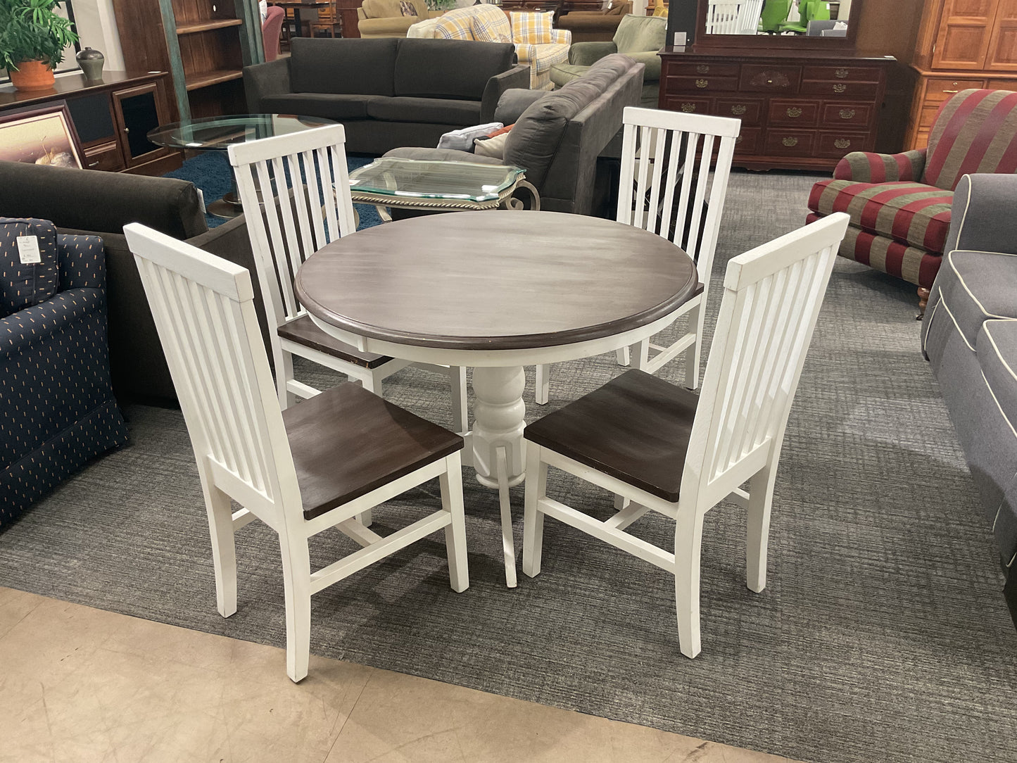 Cuteness Dining Set