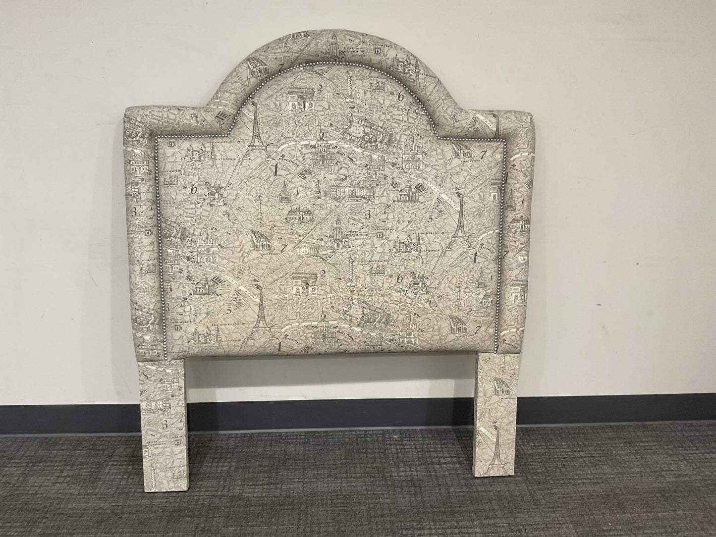 Map Of Paris Full Headboard (B004)