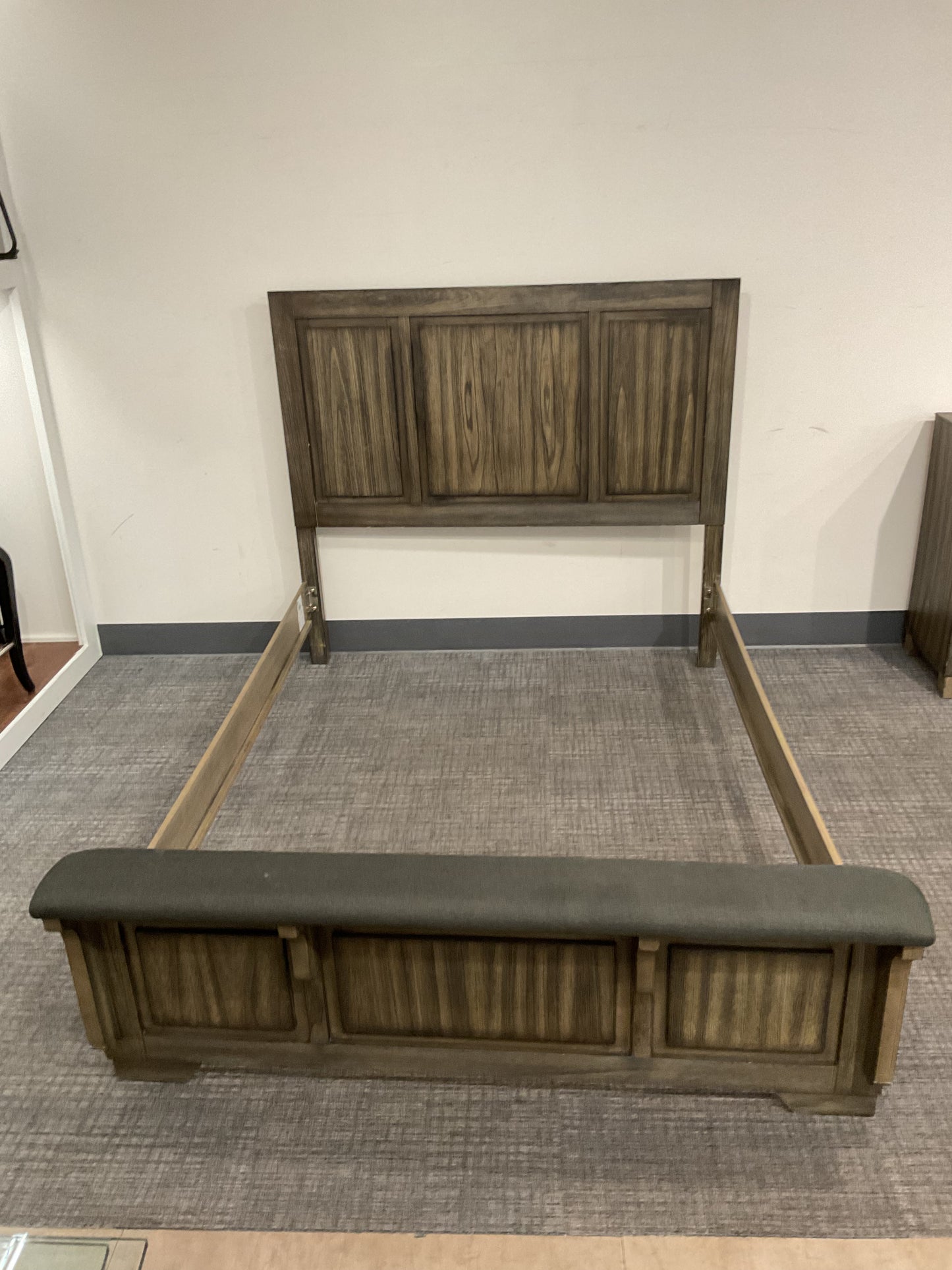 Silver Queen Bed Frame (B020)