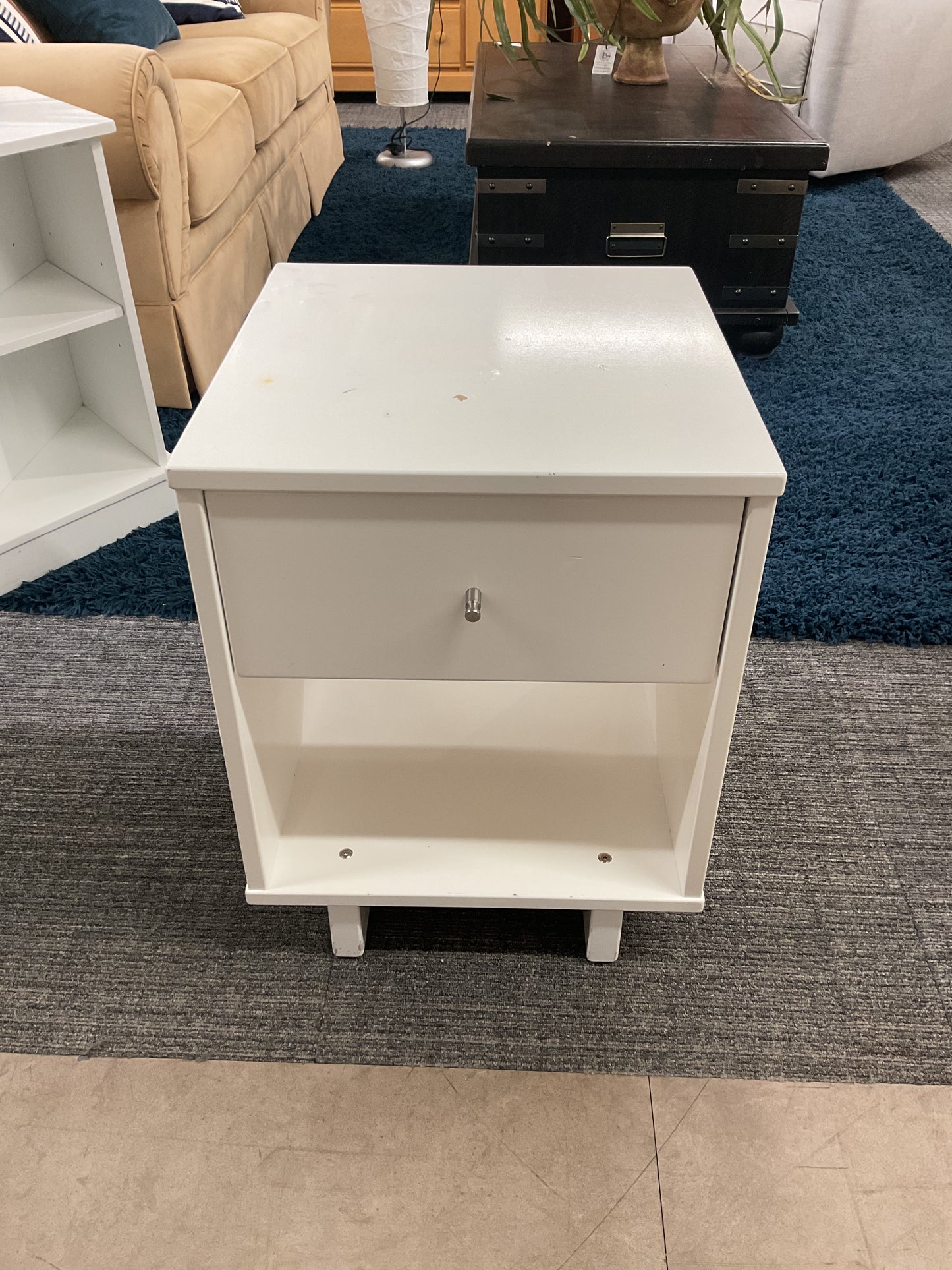 Single Nightstand