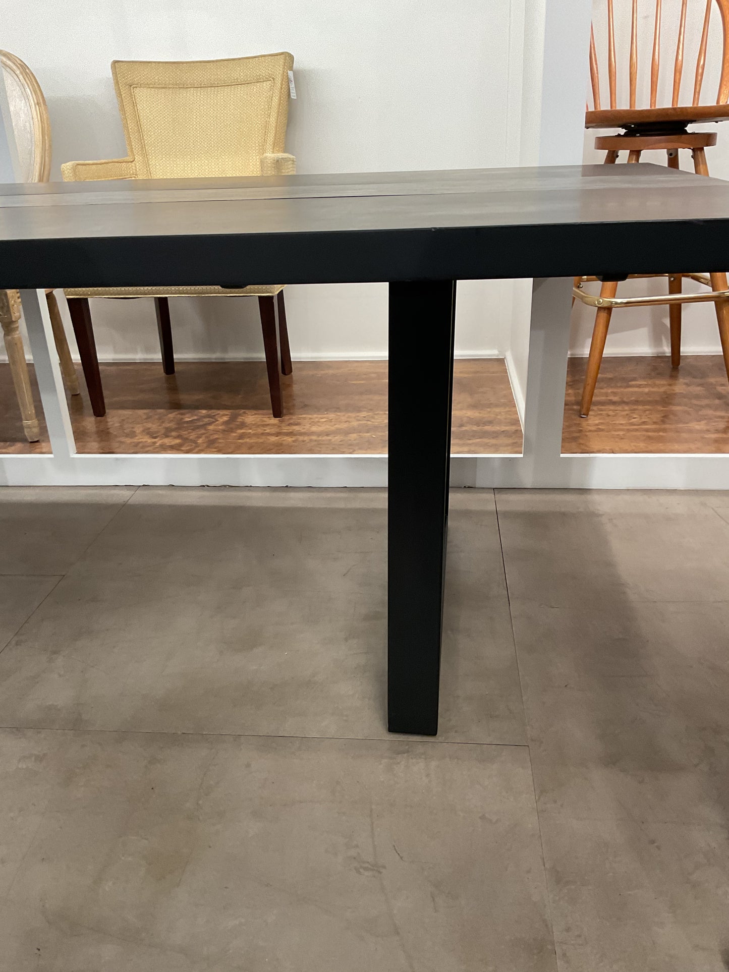 Hyper Space Dining Table *WH*