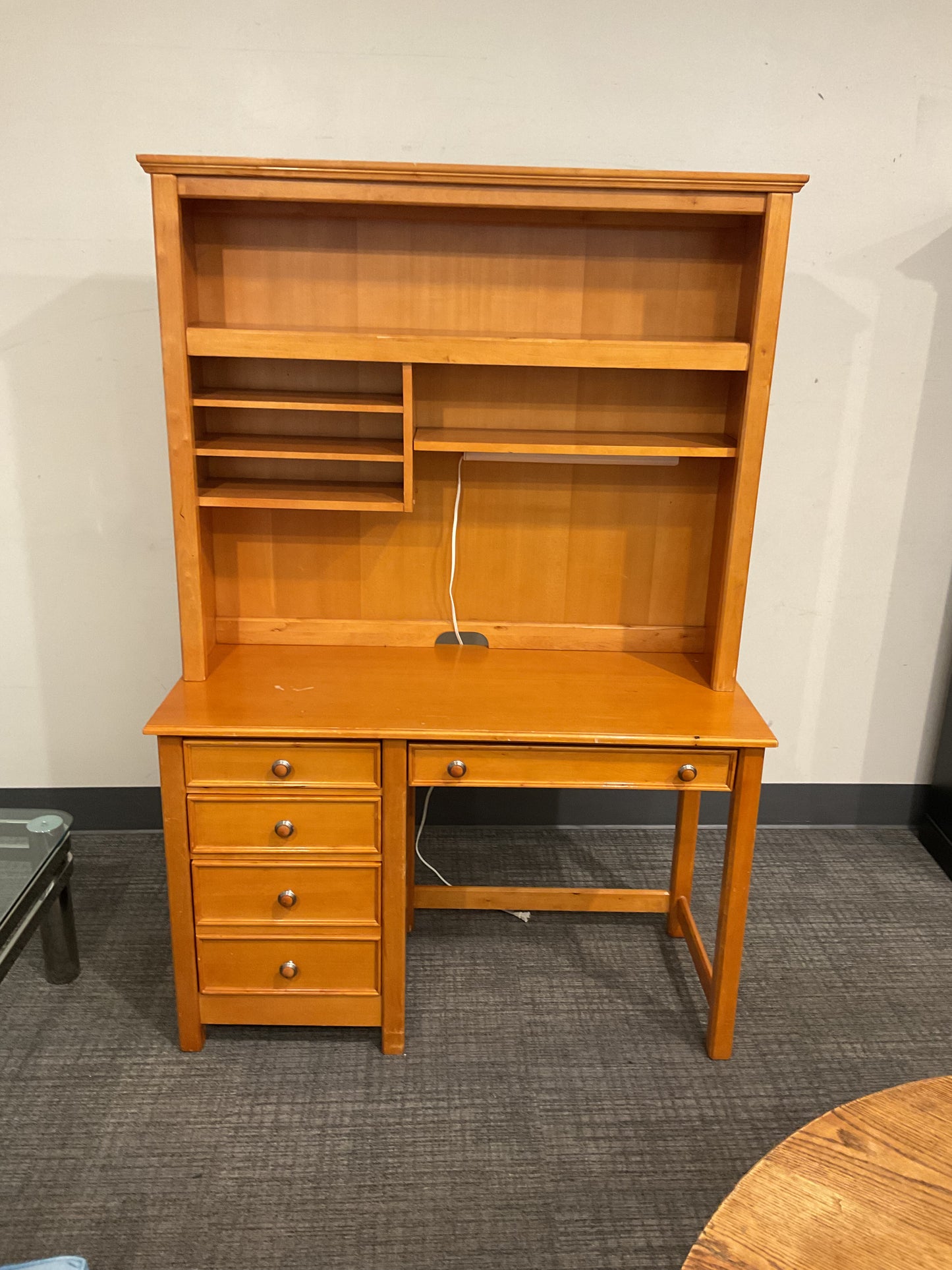 Maple Desk Hutch