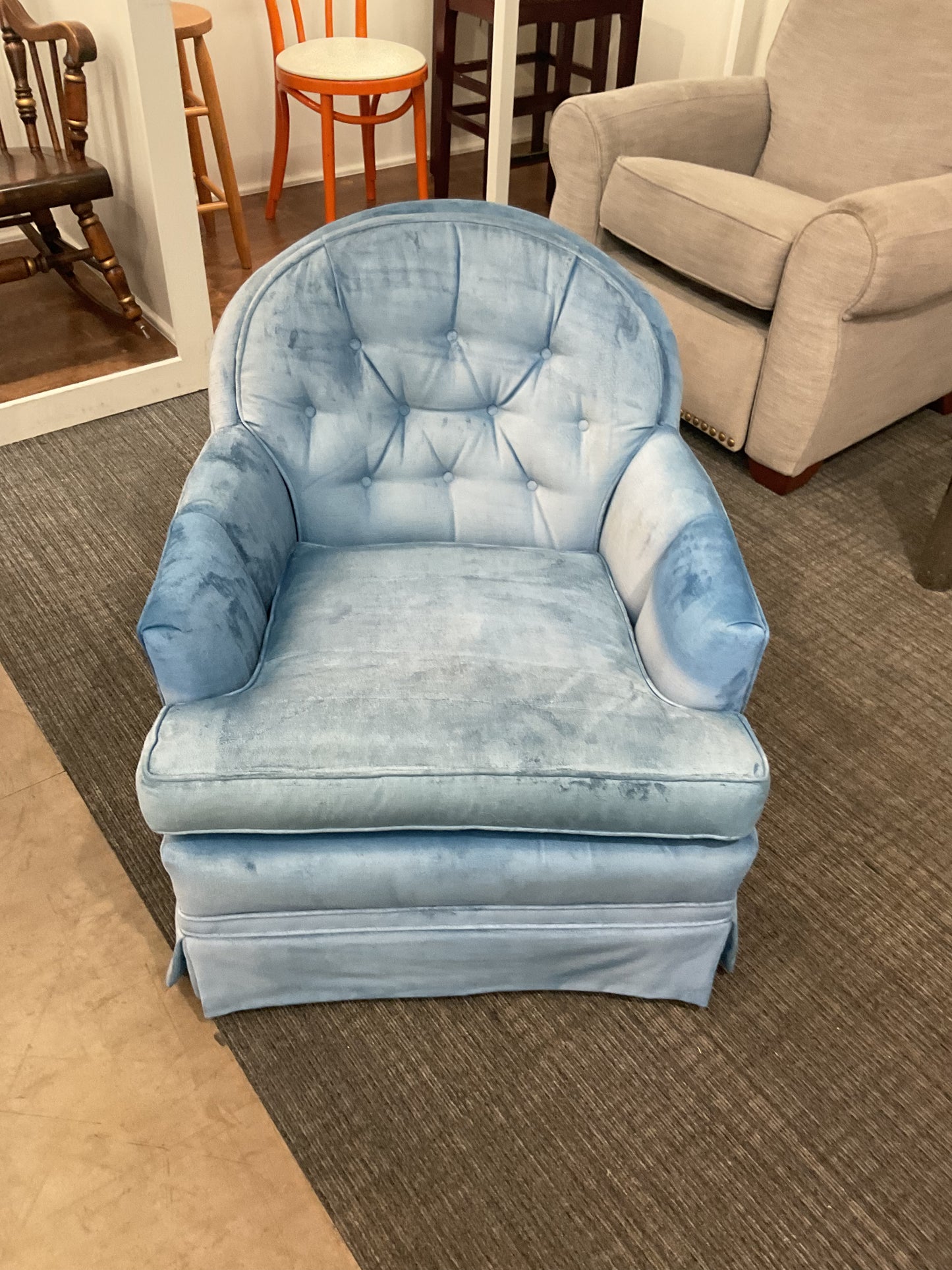 Tufted Sky Armchair