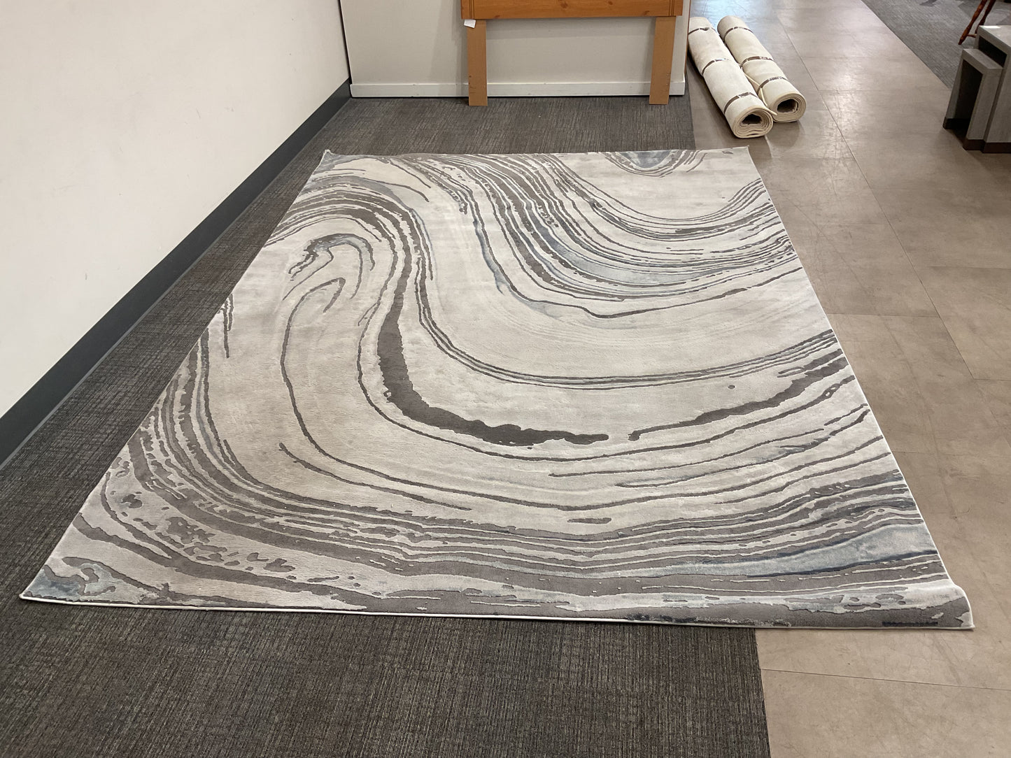 Smear Rug (R040)