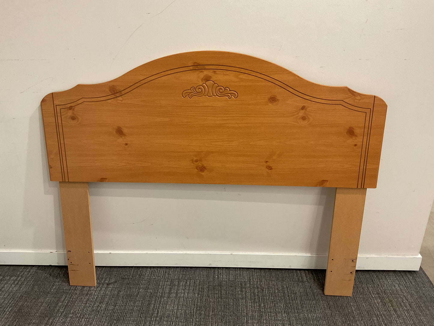 Full Of Wood Headboard (B035)