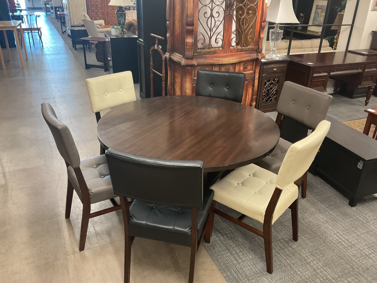Blended Dining Set