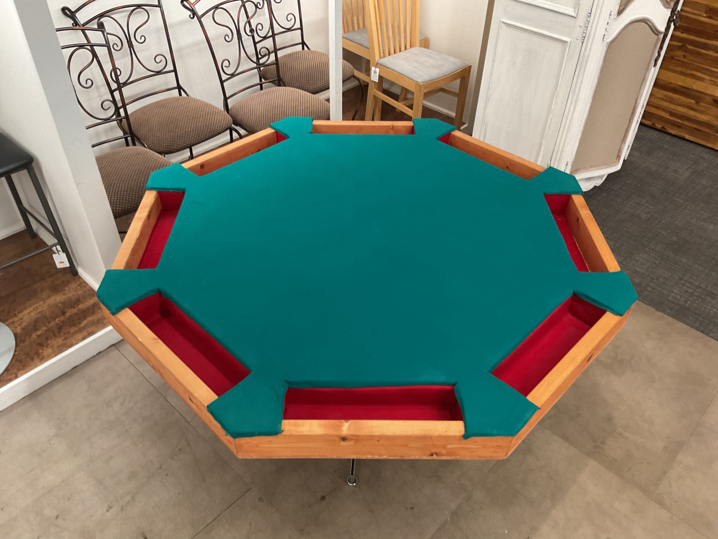 8 Man Poker Table