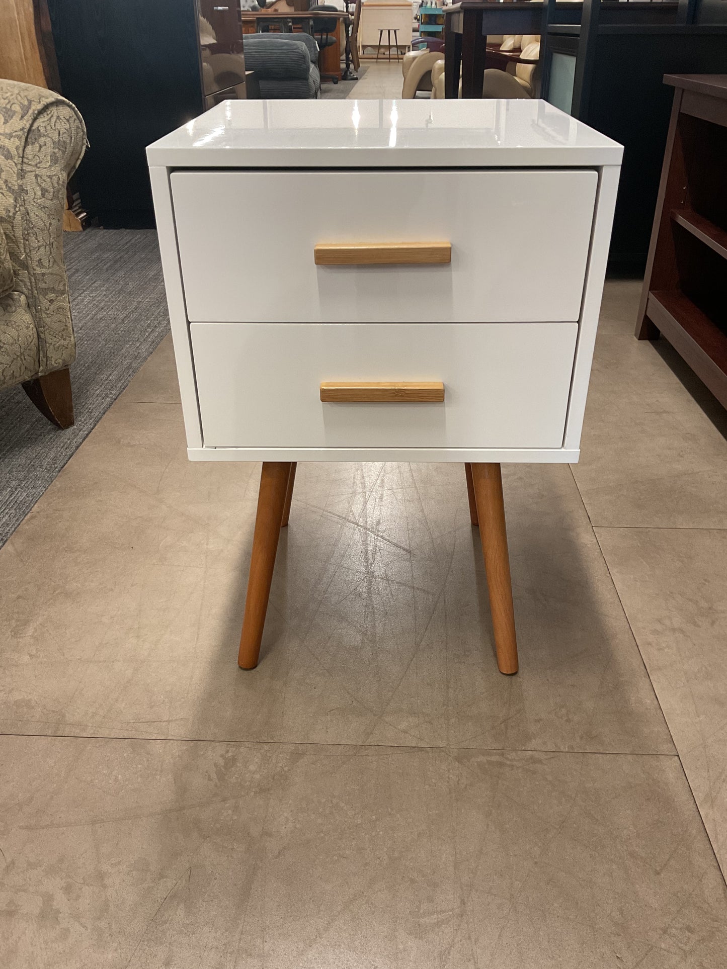 Cutie Nightstand