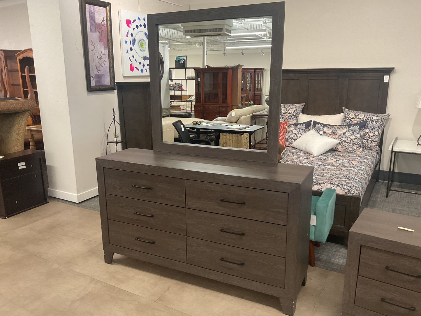 Two You Dresser