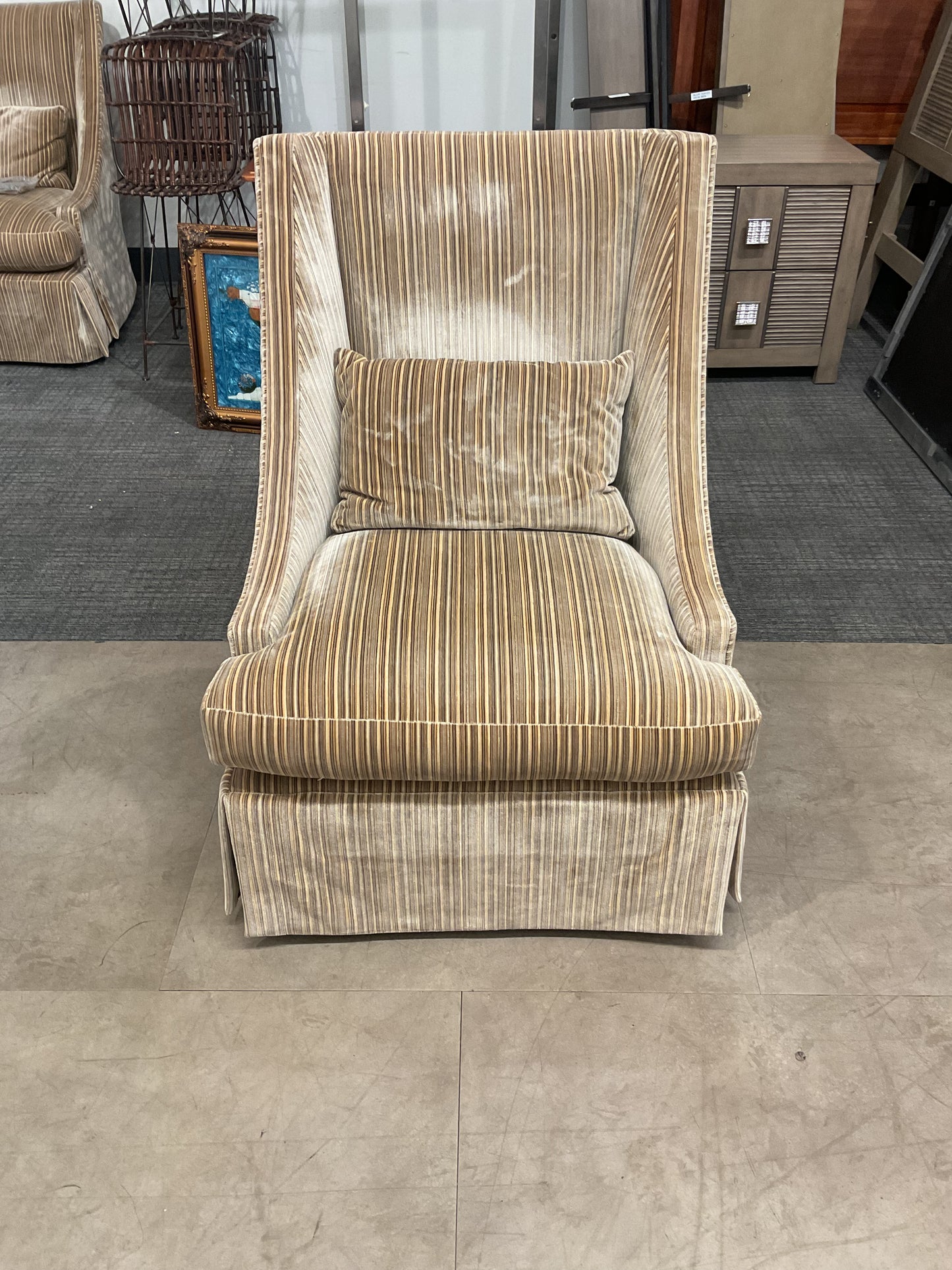 Lizard Chair