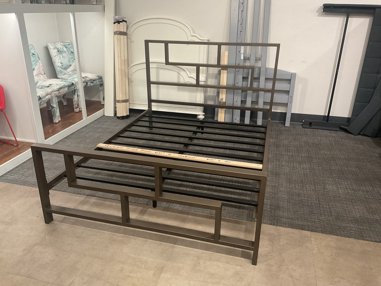 Geo Queen Bed (B088)