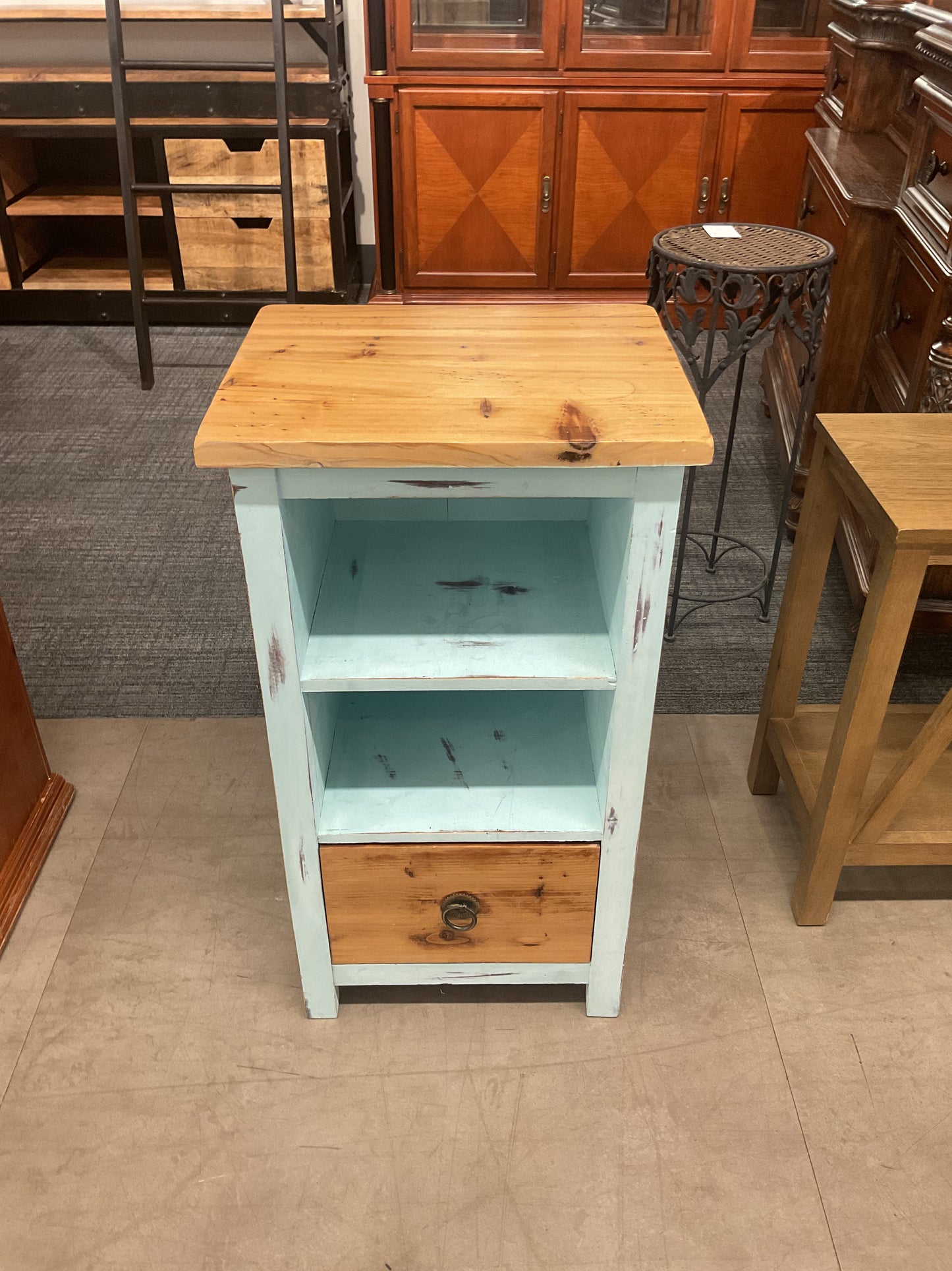 Casper Accent Table