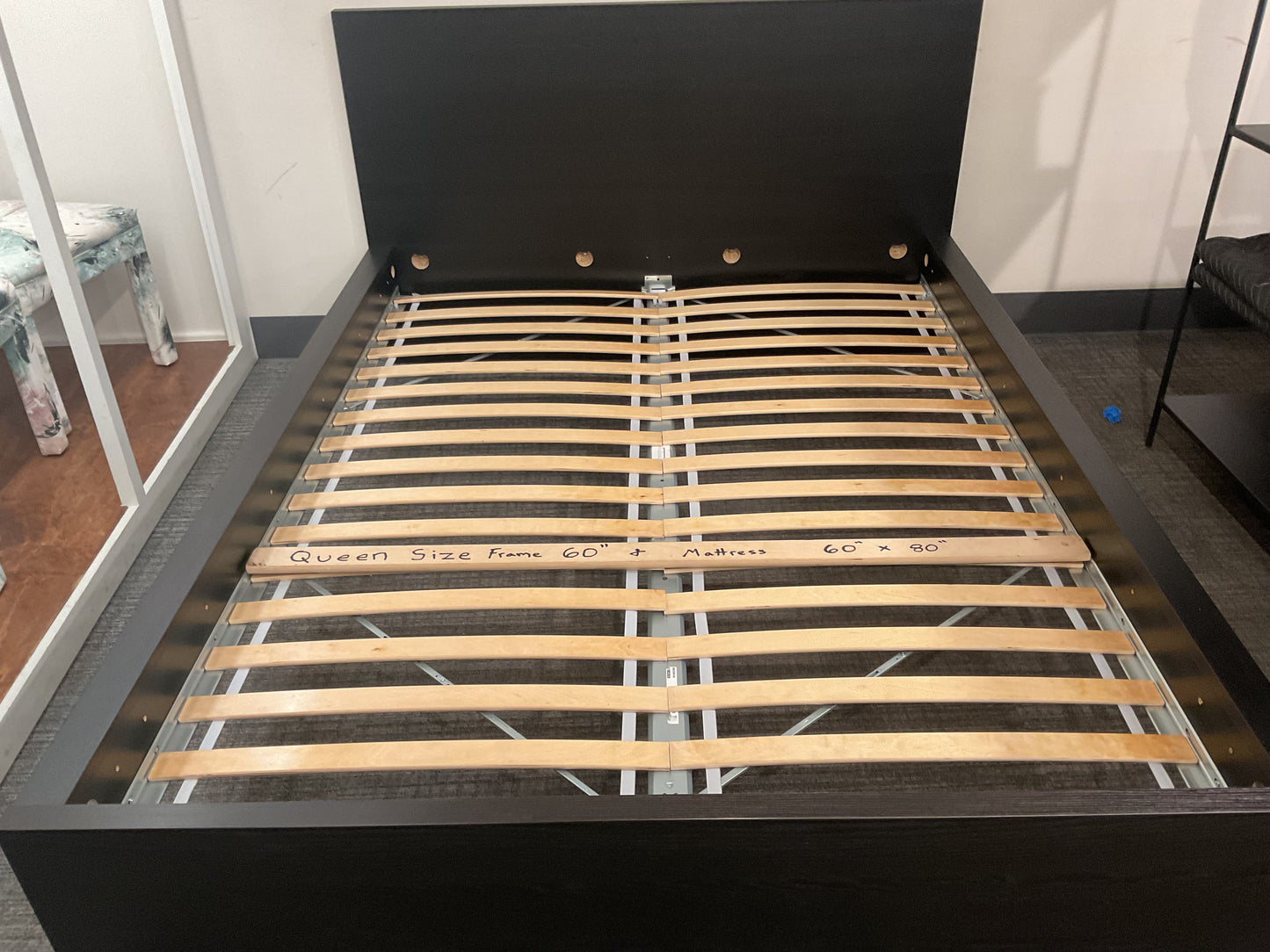 Abyss Queen Bed B109
