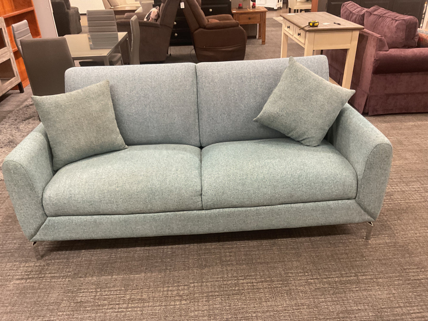 Final Destination Couch