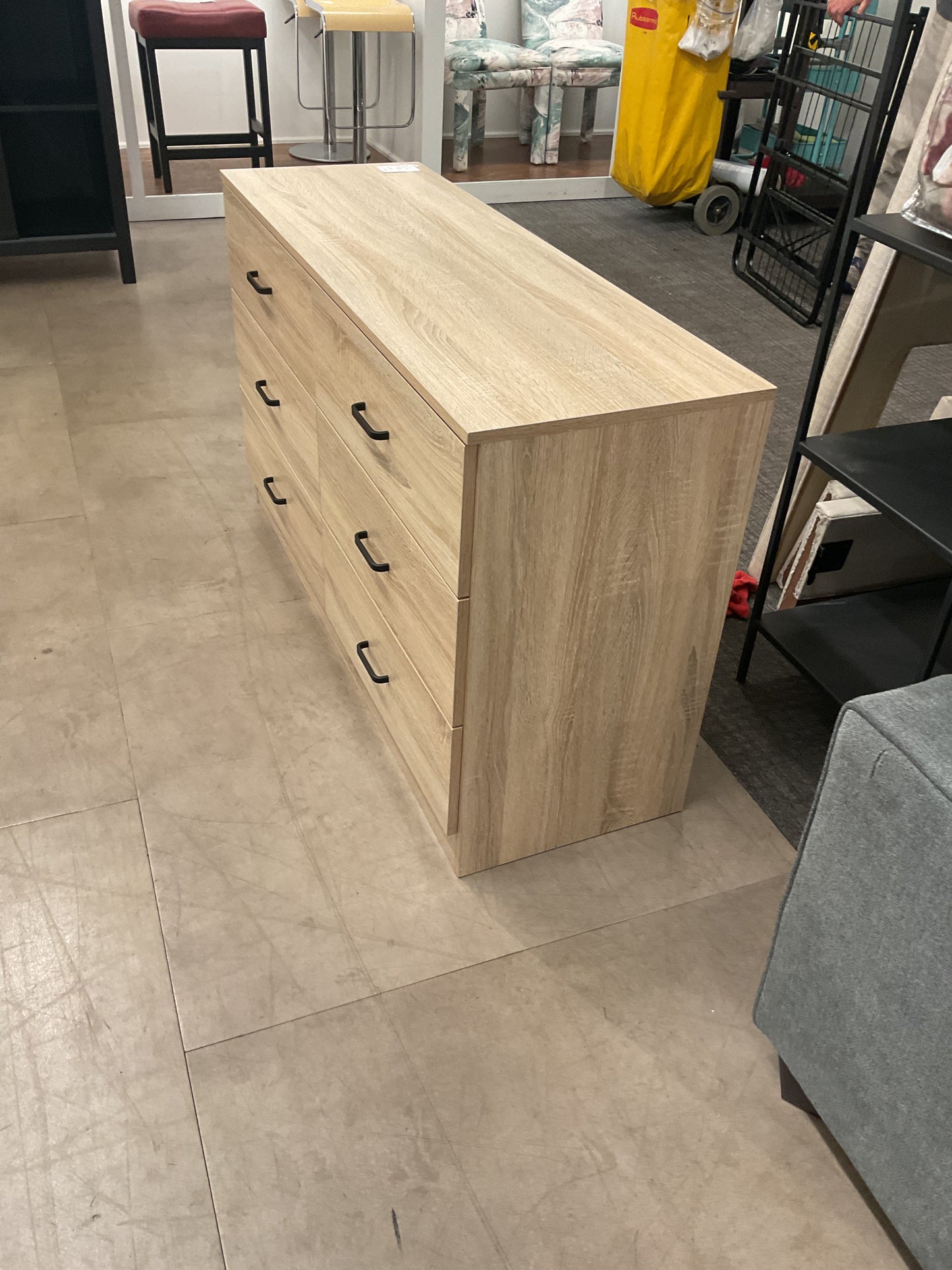 Light Oak 6 Drawer Dresser