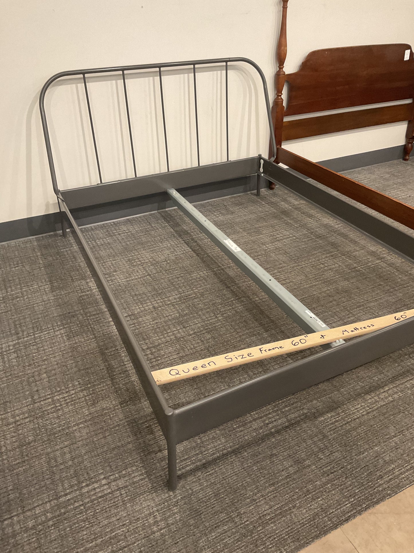 Tin Queen Bed Frame (A122)