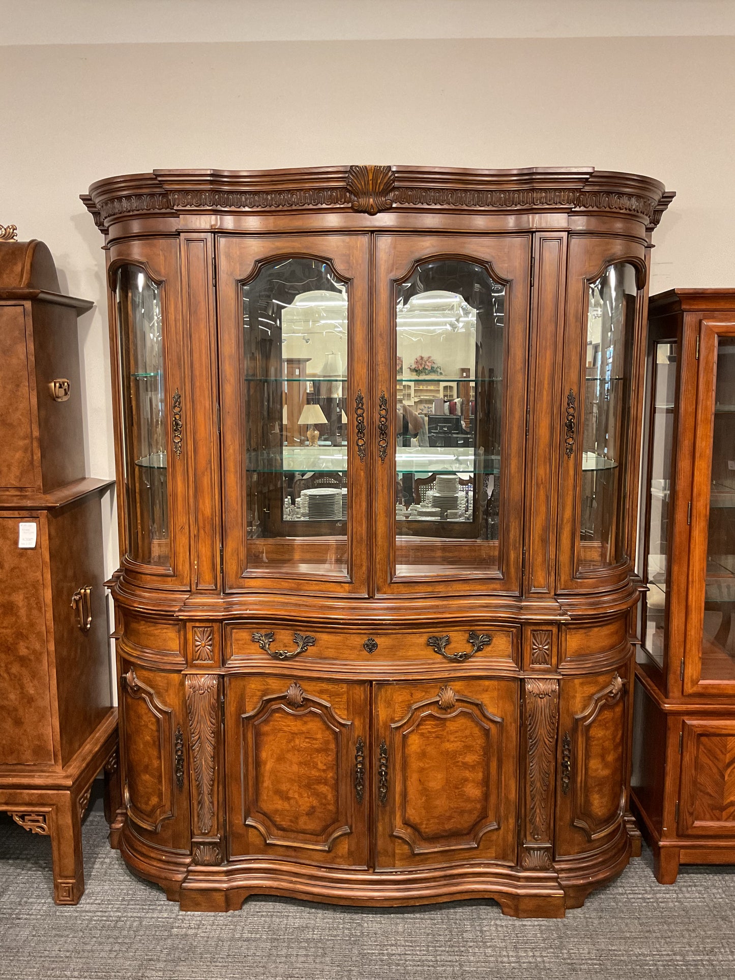 Drex China Hutch