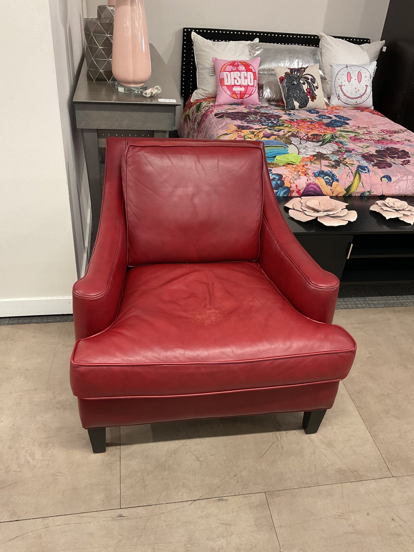 Red Roses Chair
