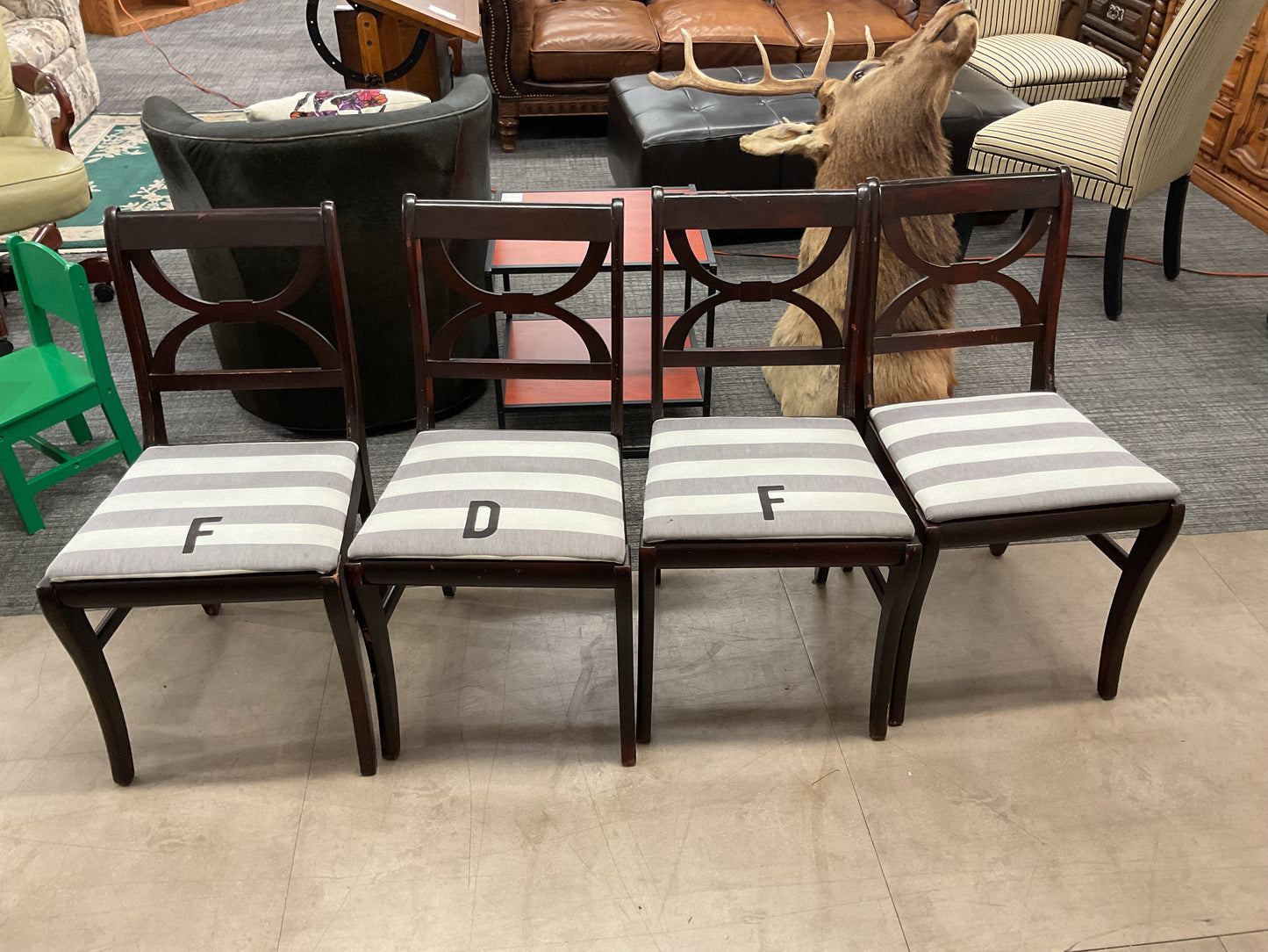 FDF Chair Set