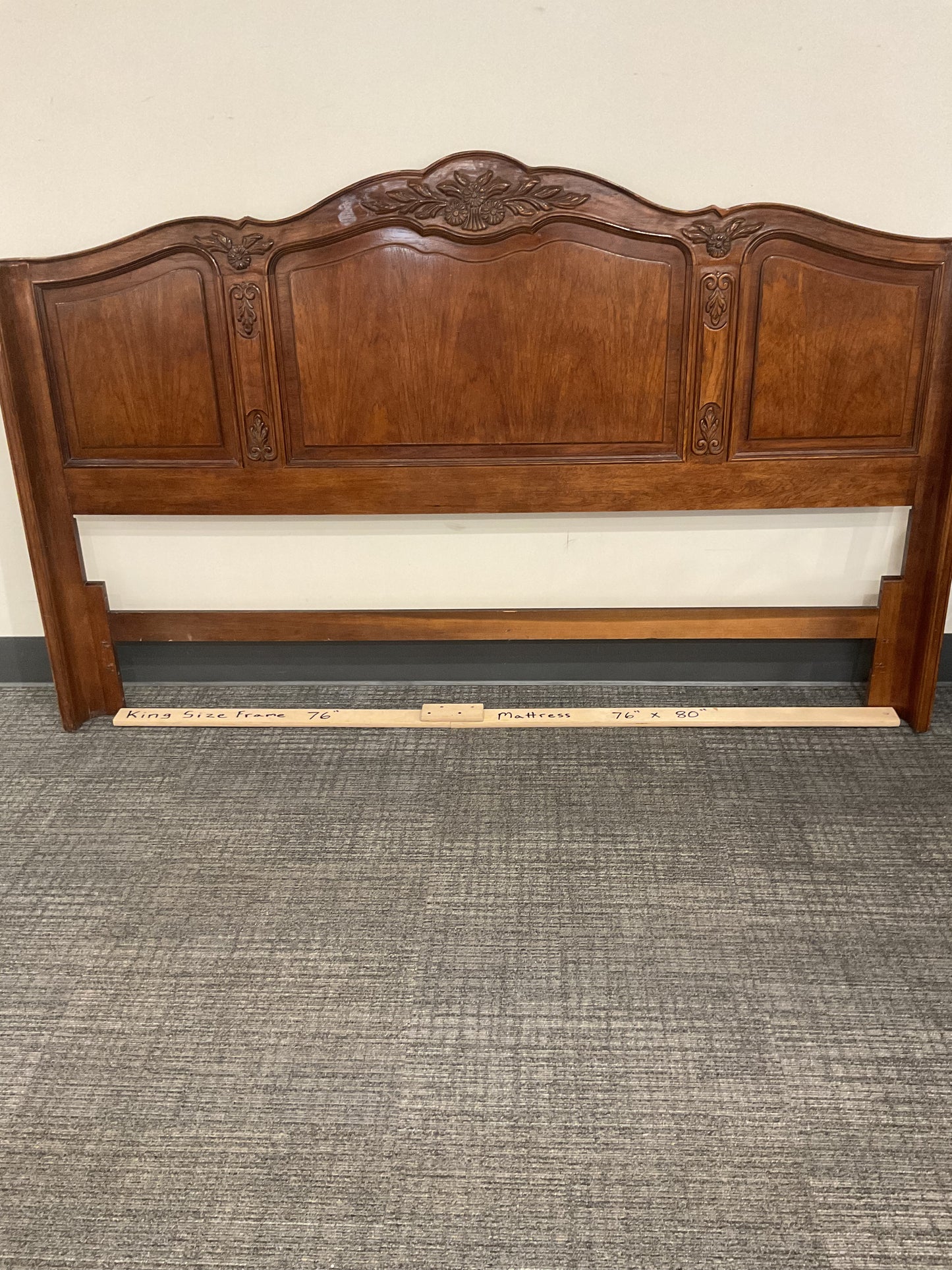 Stark Wolf King Headboard (A79)