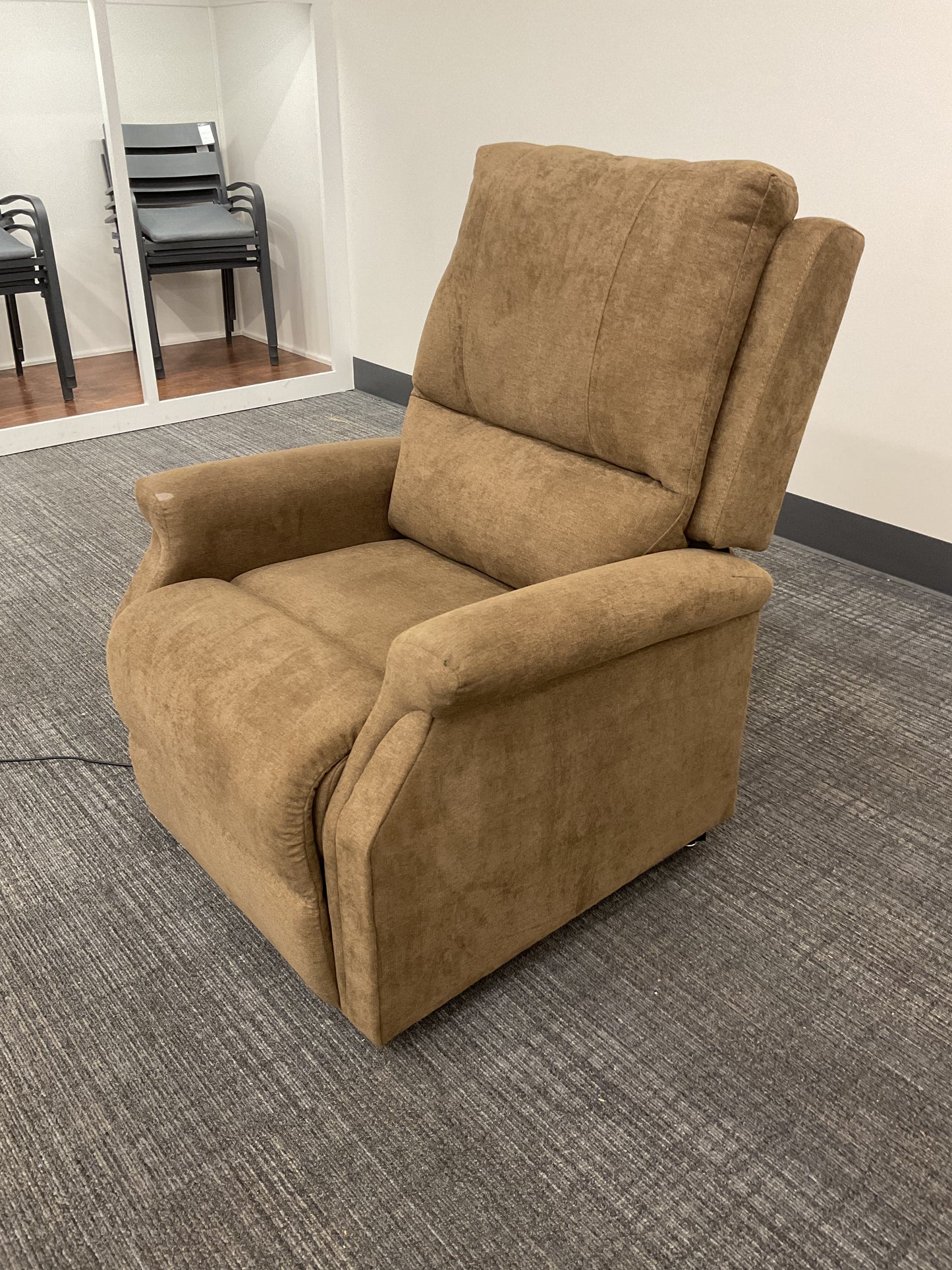 1st Belief Recliner
