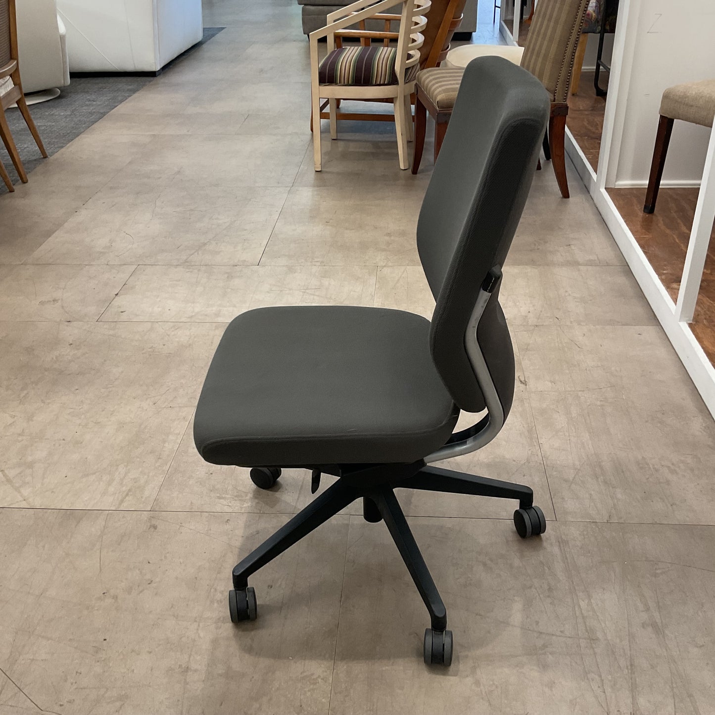 Graphite Rollin Chair