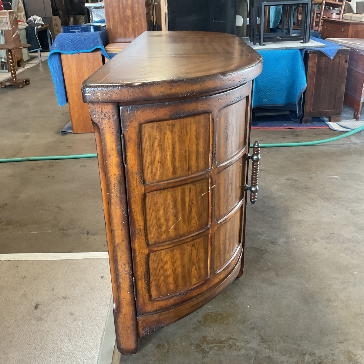 Aurelia Barrel Buffet *WH