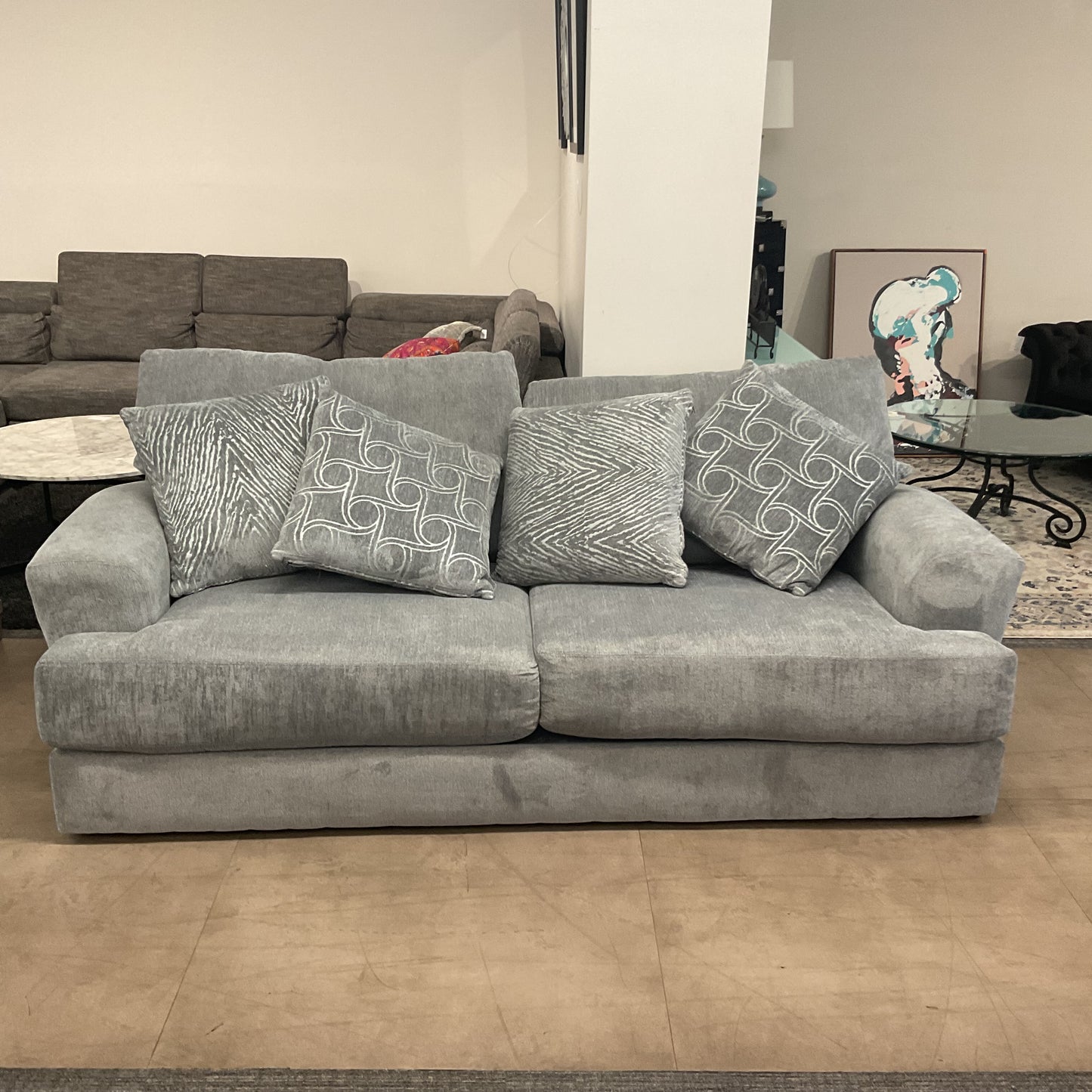 Stratus Cuddler Loveseat