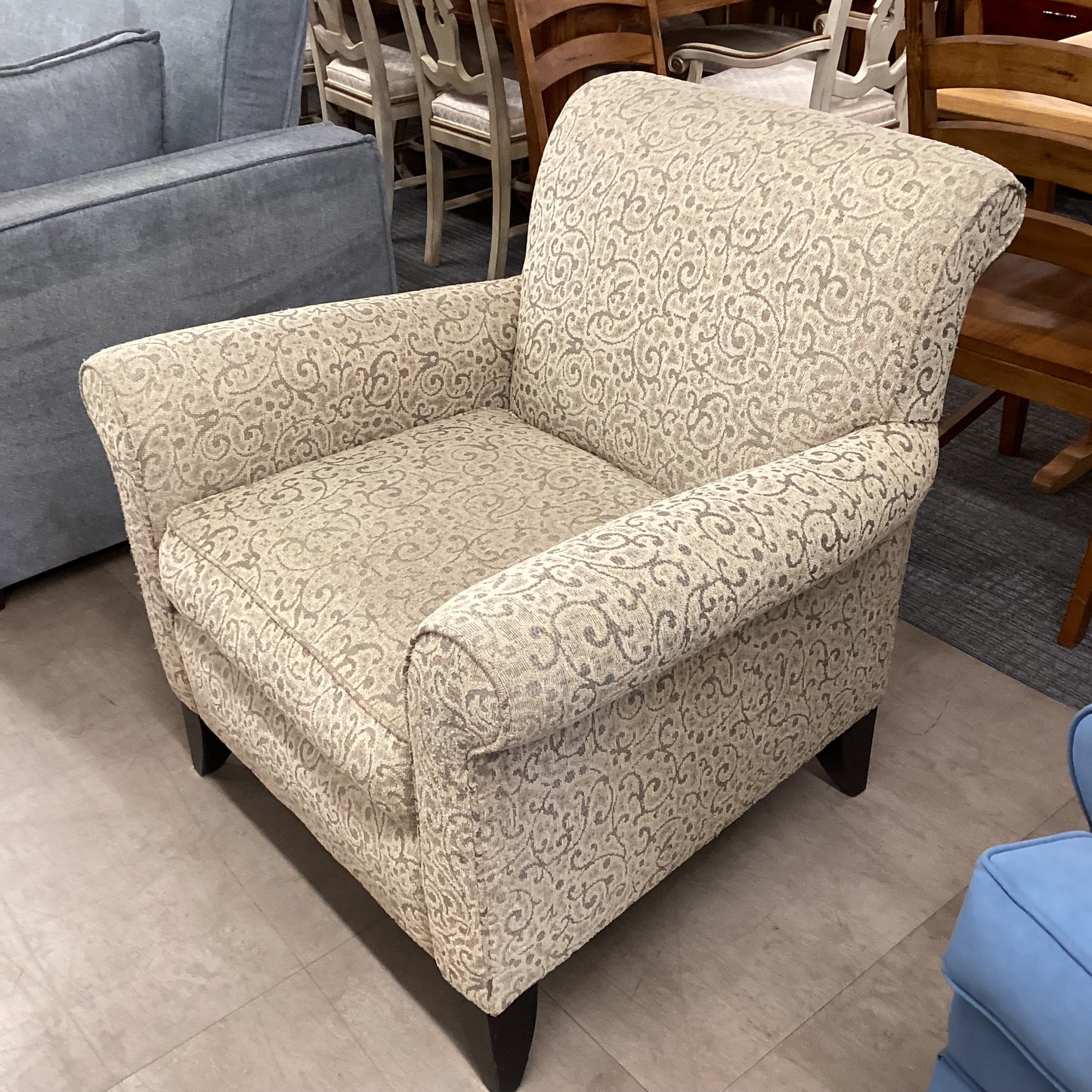 Can’t Help It Armchair