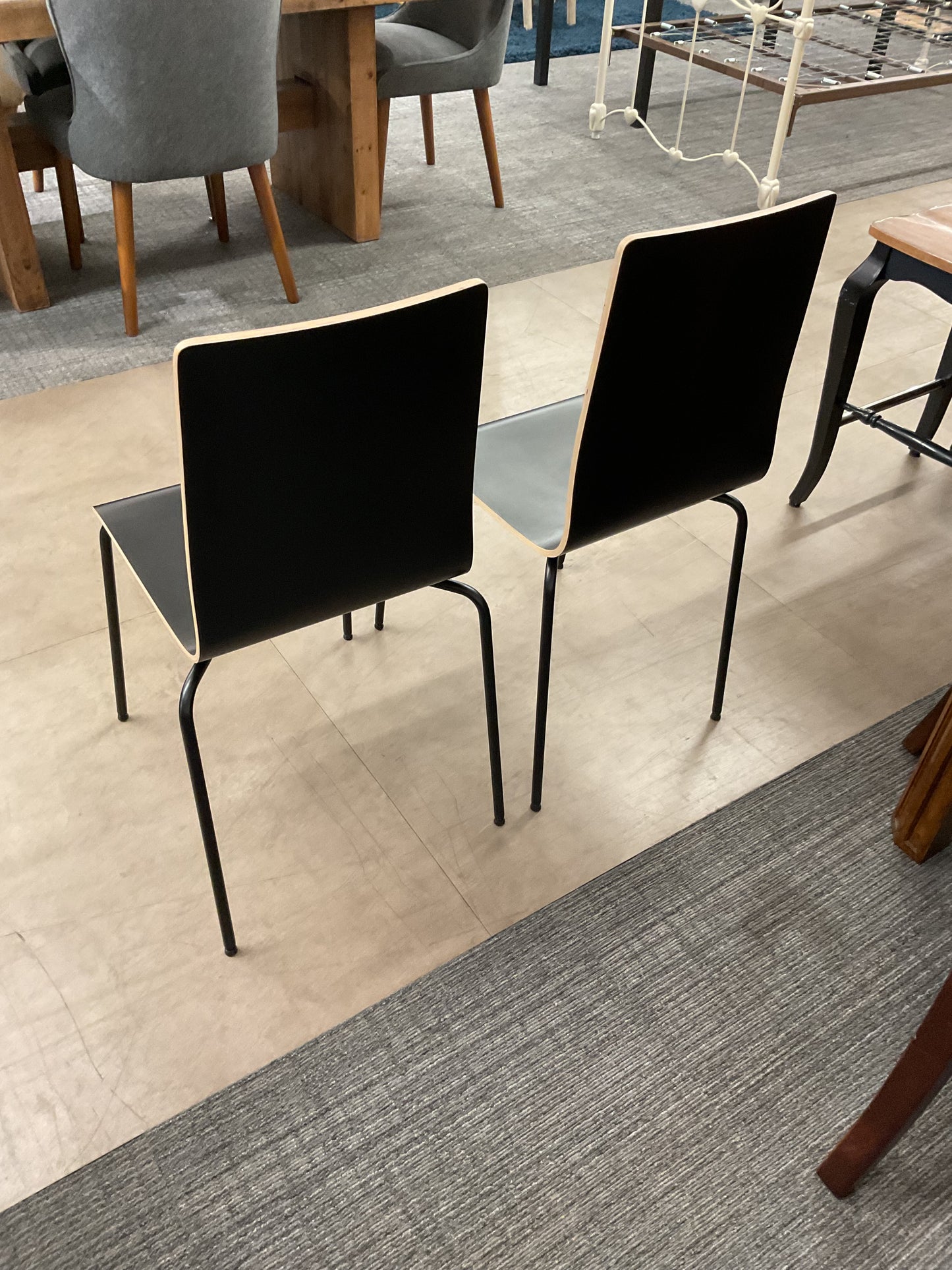 Twining chair set