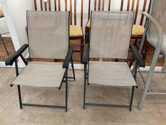 Yaaass Chairs