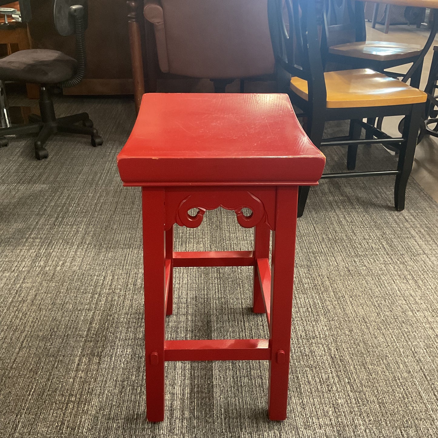 Bert’s Chinese Stool