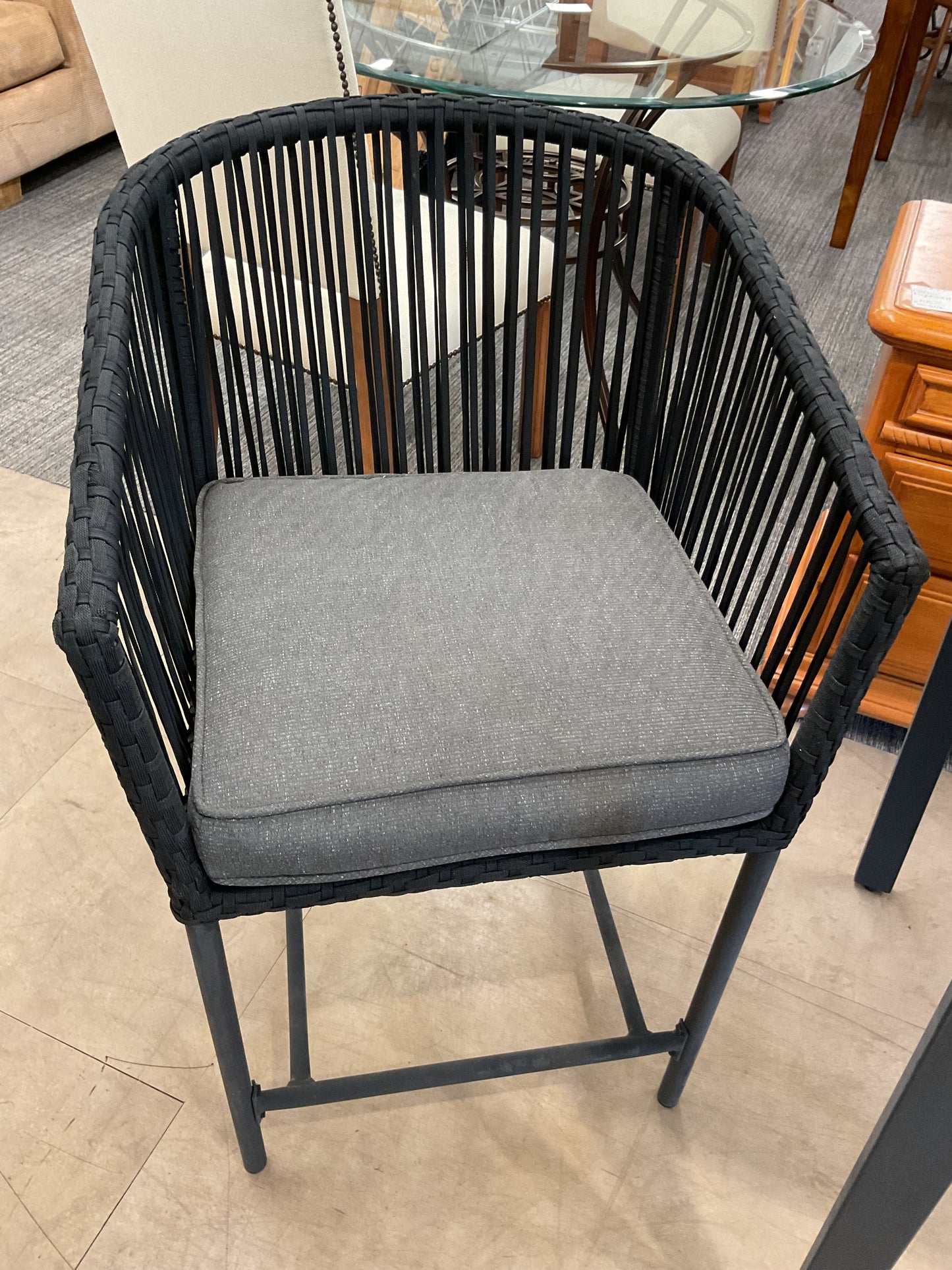 Oooh she “ATE” patio set