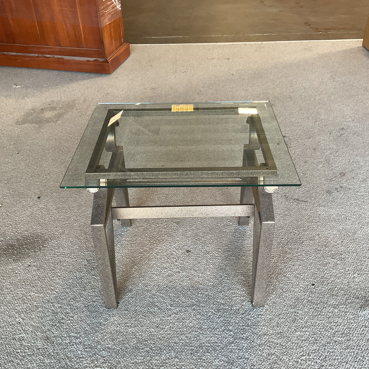 Geometric End Table *WH