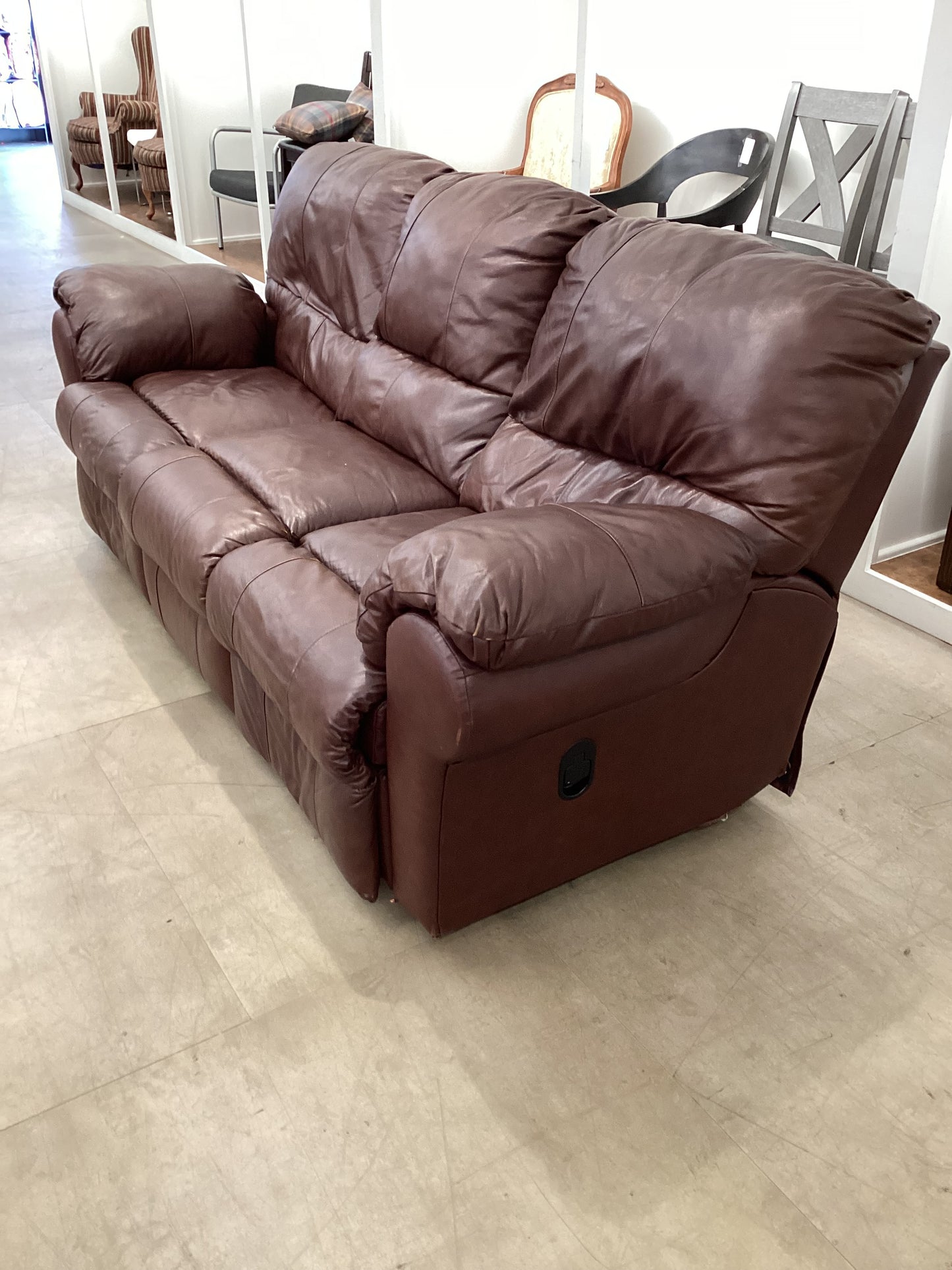 Incline decline recliner sofa