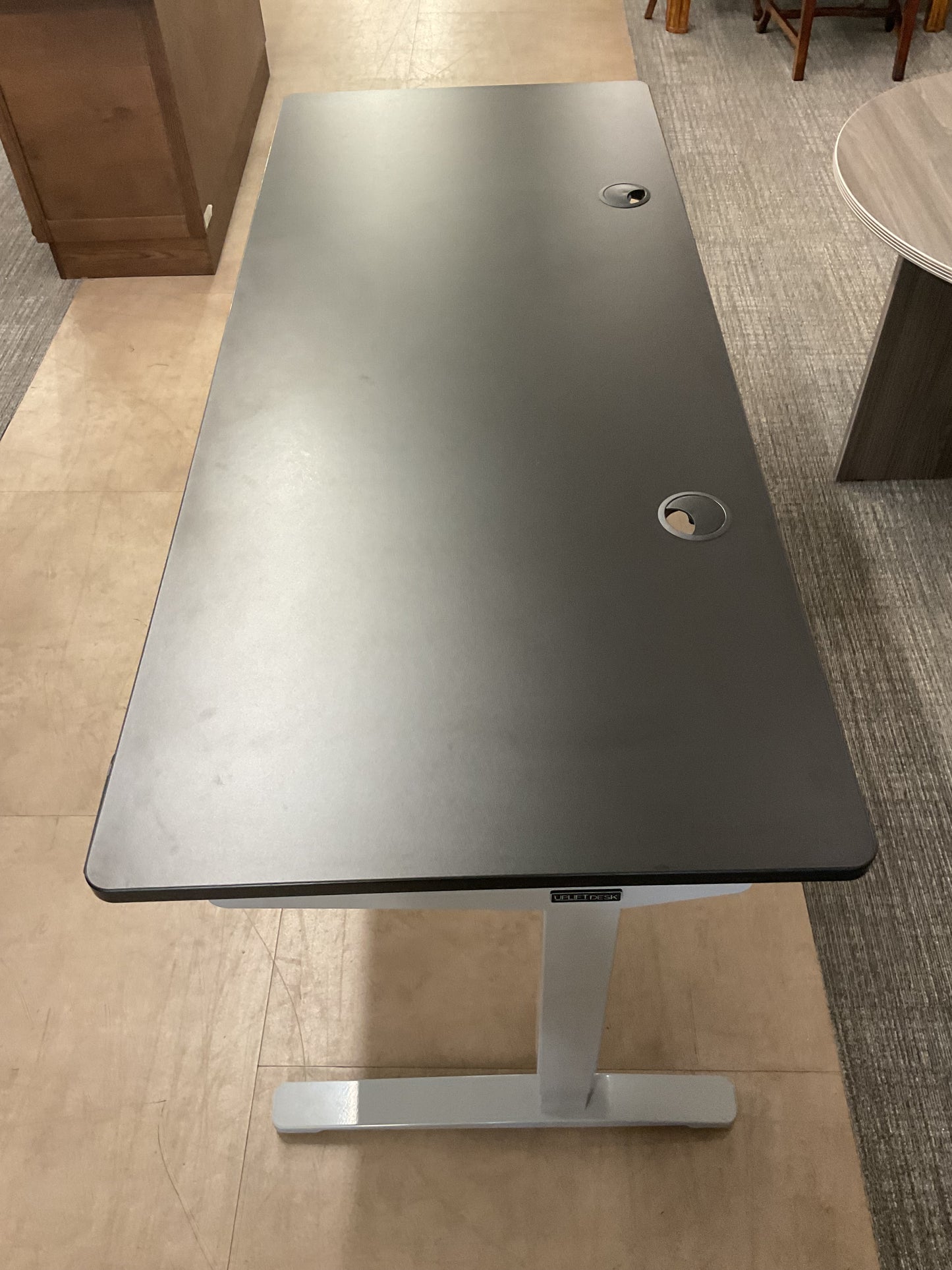 I hype me up desk
