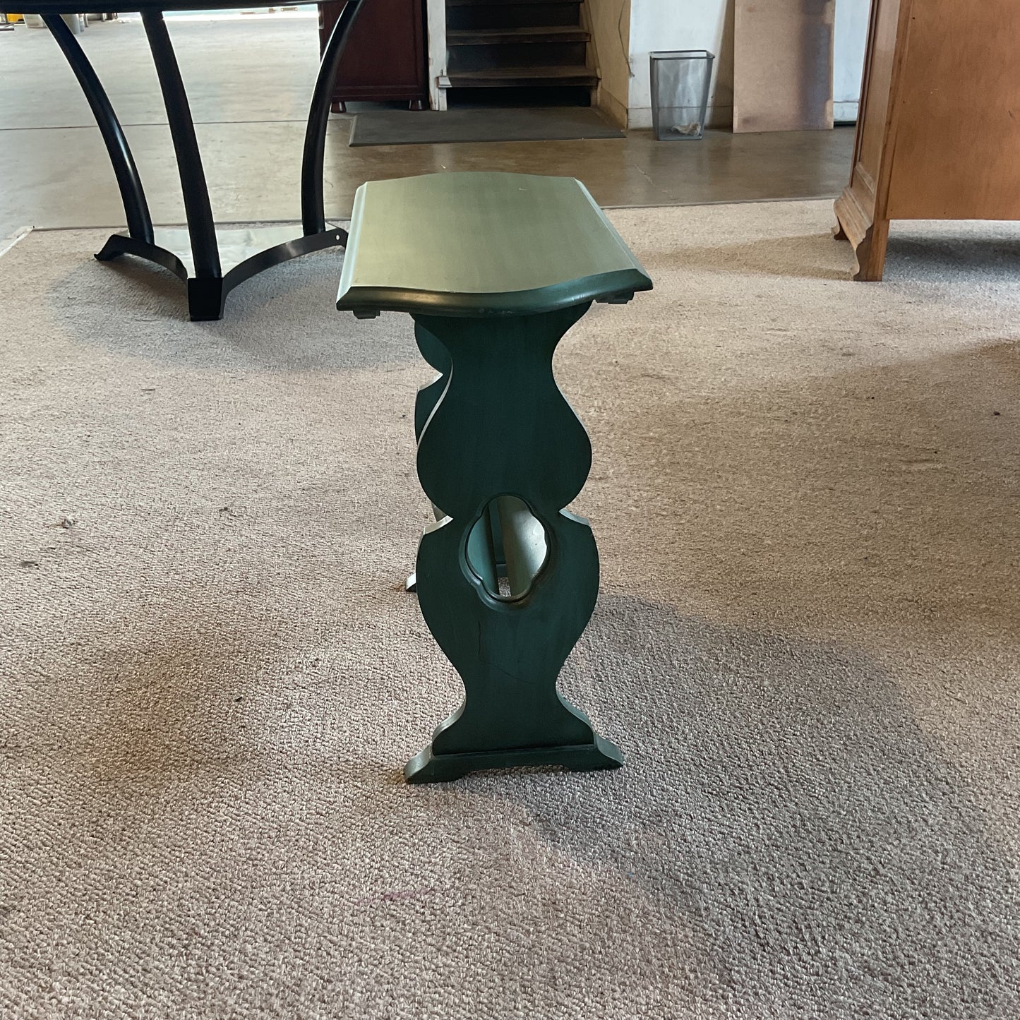 Green Accent Side Table *WH