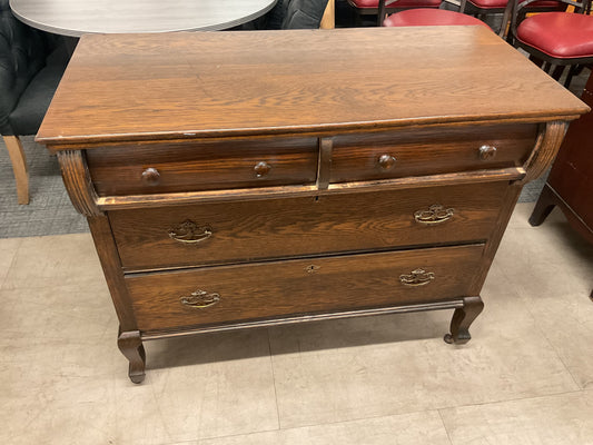 Mi amor dresser