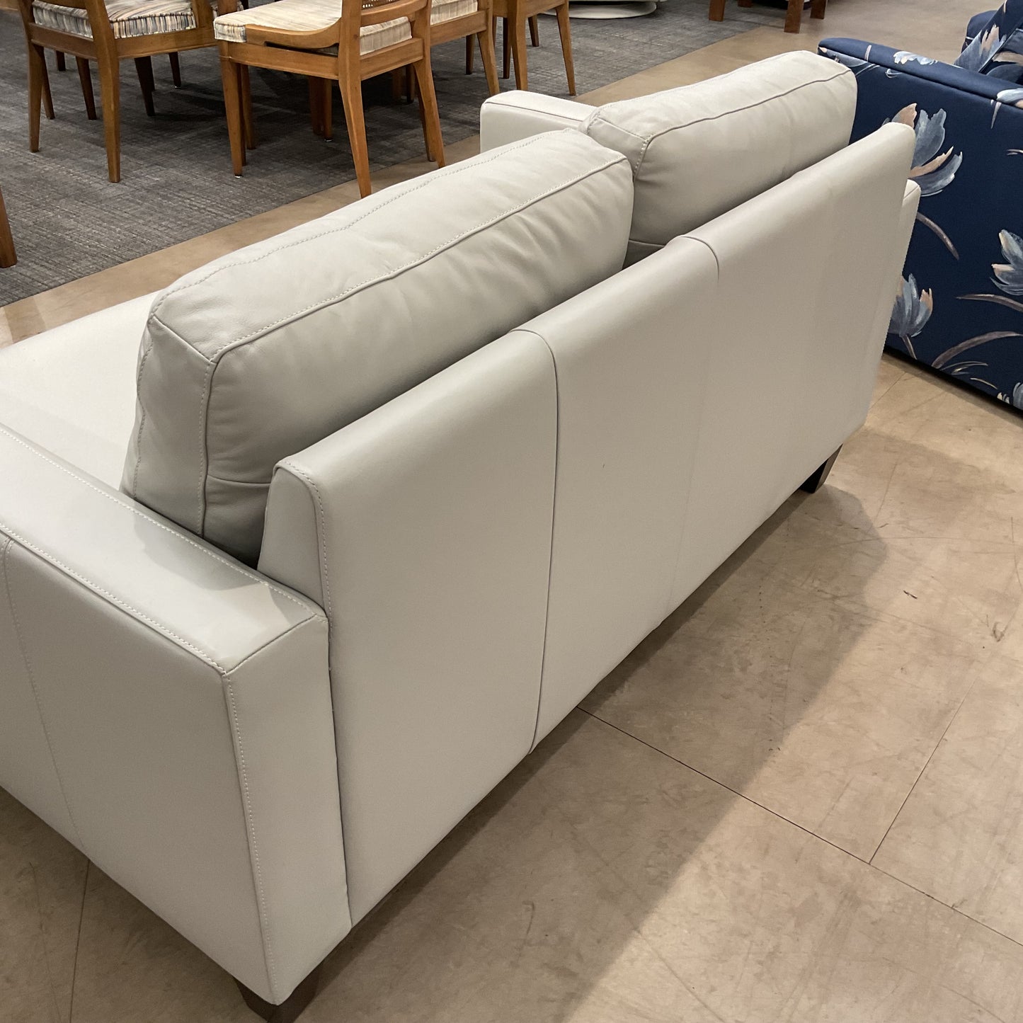 Lil Pebble Loveseat
