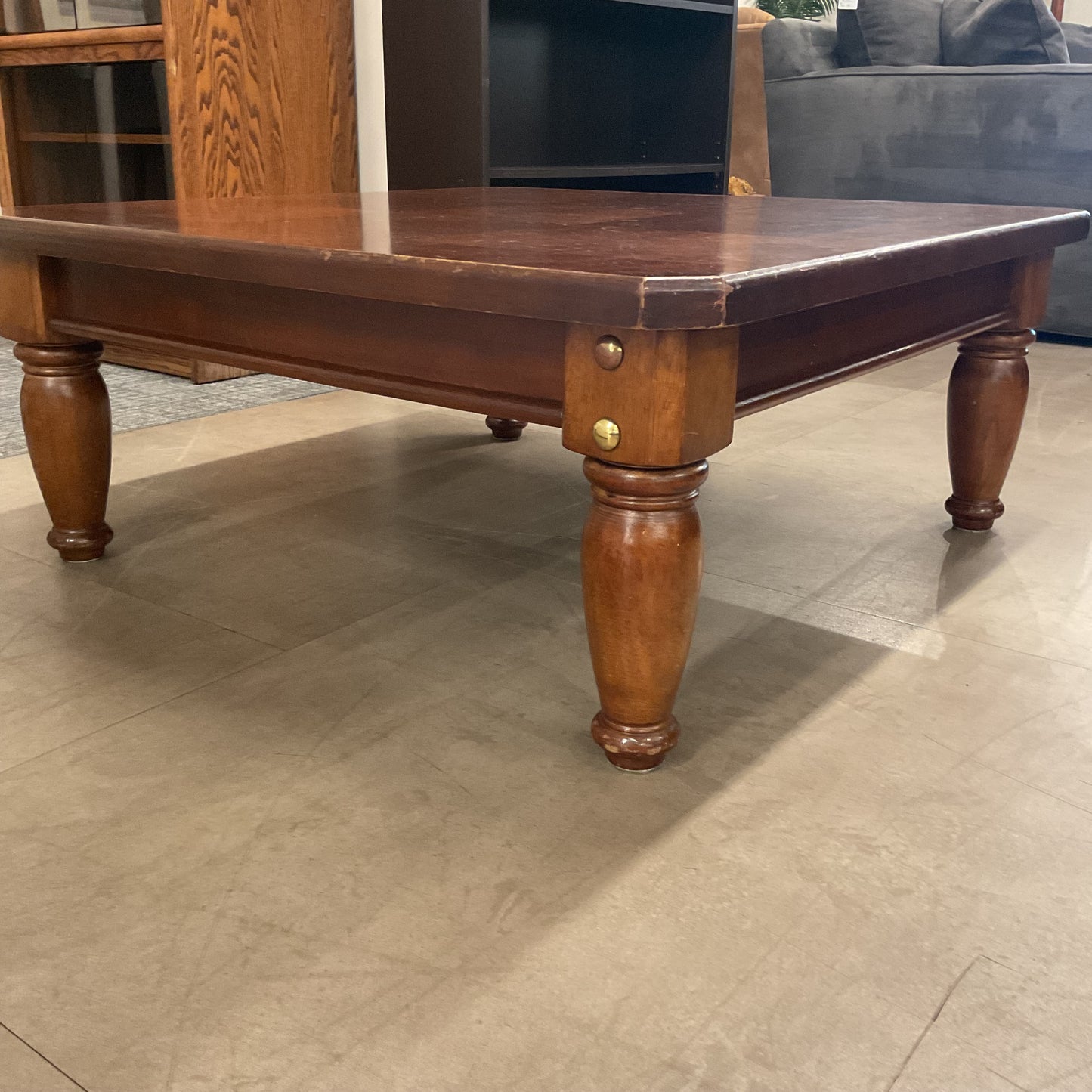 Basic Cocktail Table
