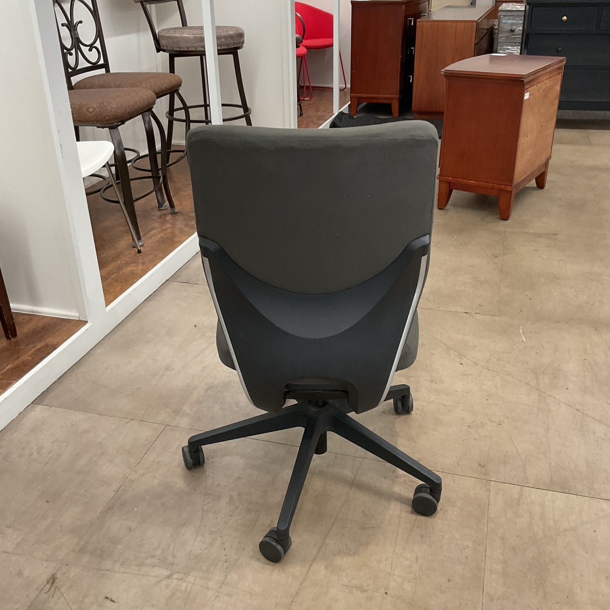 Graphite Rollin Chair