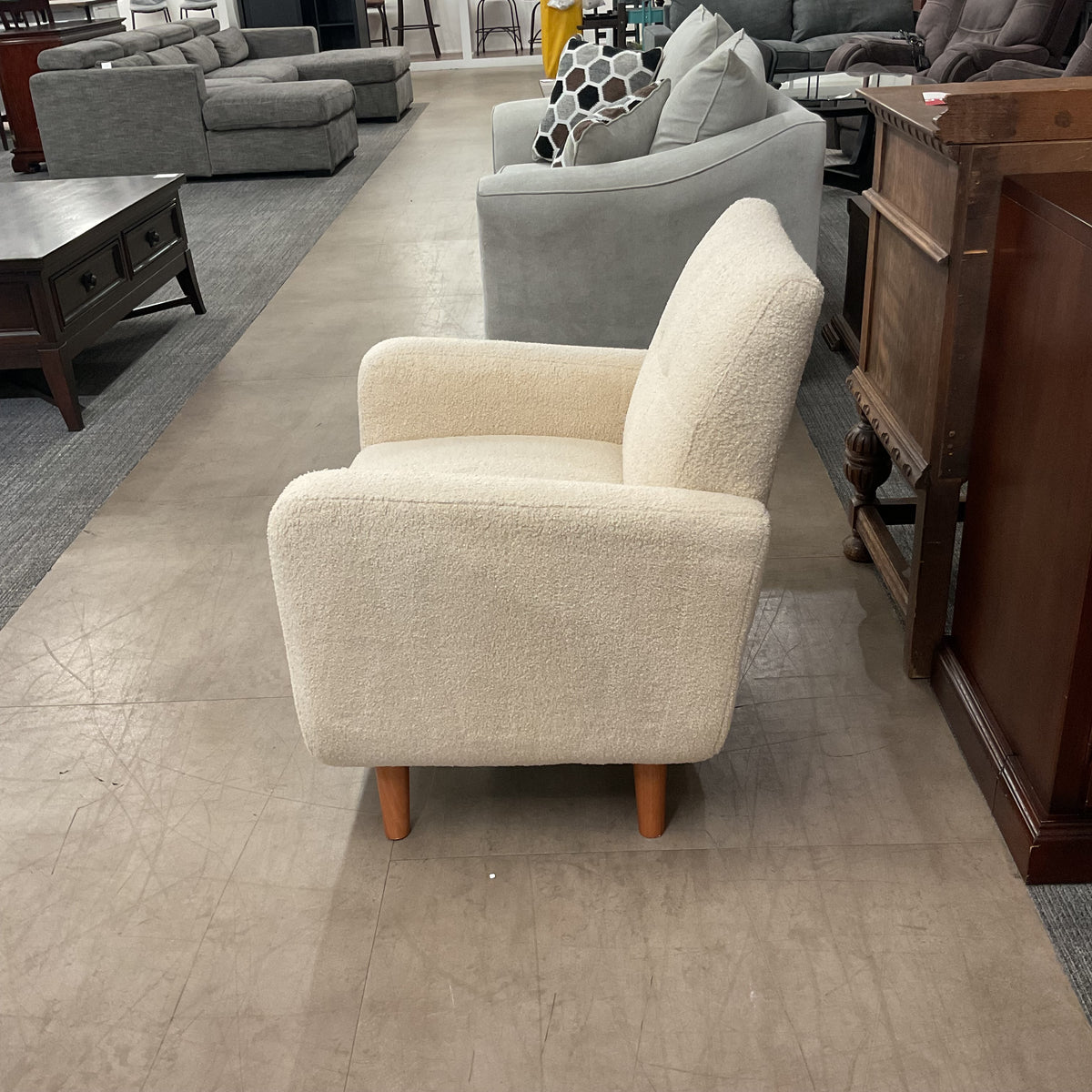 Comfortably Accent Chair